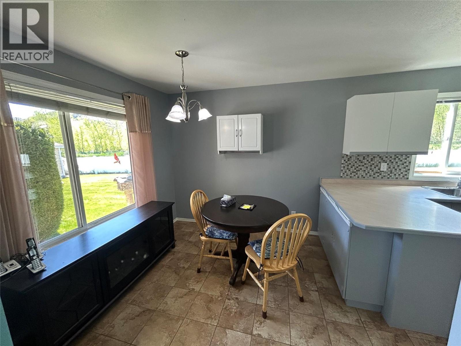 145 Redwing Place Unit# 9, Oliver, British Columbia  V0H 1T4 - Photo 10 - 10386237