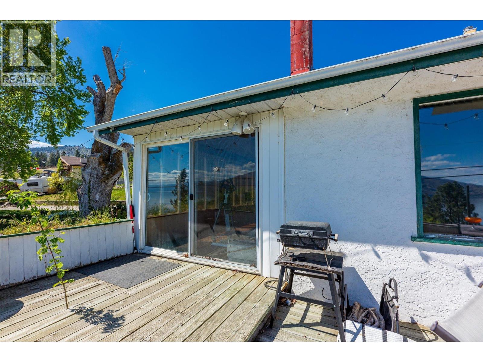 6488 Renfrew Road, Peachland, British Columbia  V0H 1X7 - Photo 37 - 10386173
