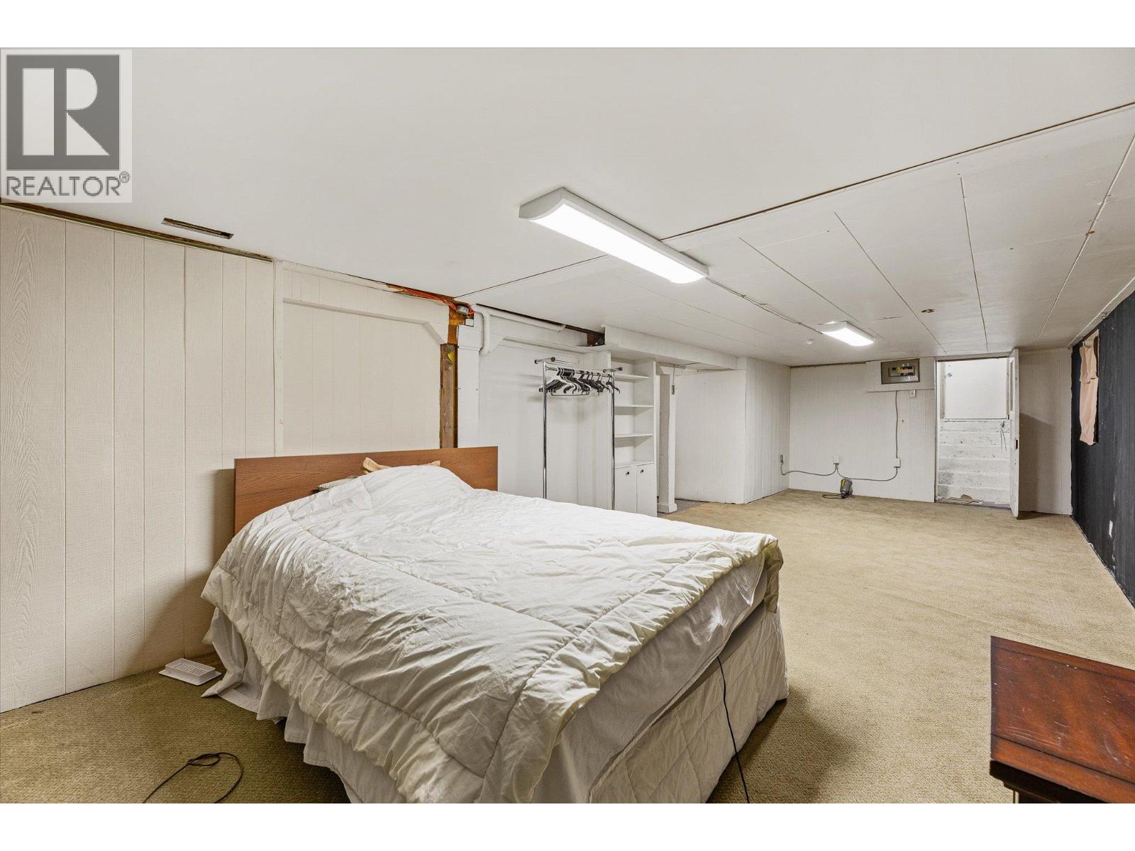 6488 Renfrew Road, Peachland, British Columbia  V0H 1X7 - Photo 18 - 10386165