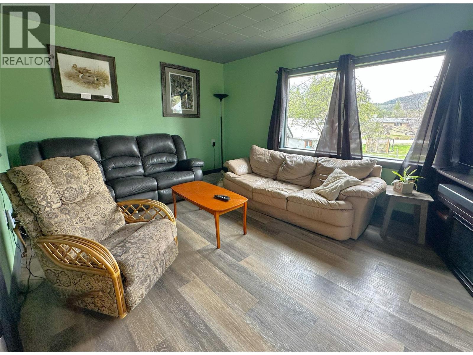 230 Cranbrook Street, Kimberley, British Columbia  V1A 2P1 - Photo 3 - 10386098