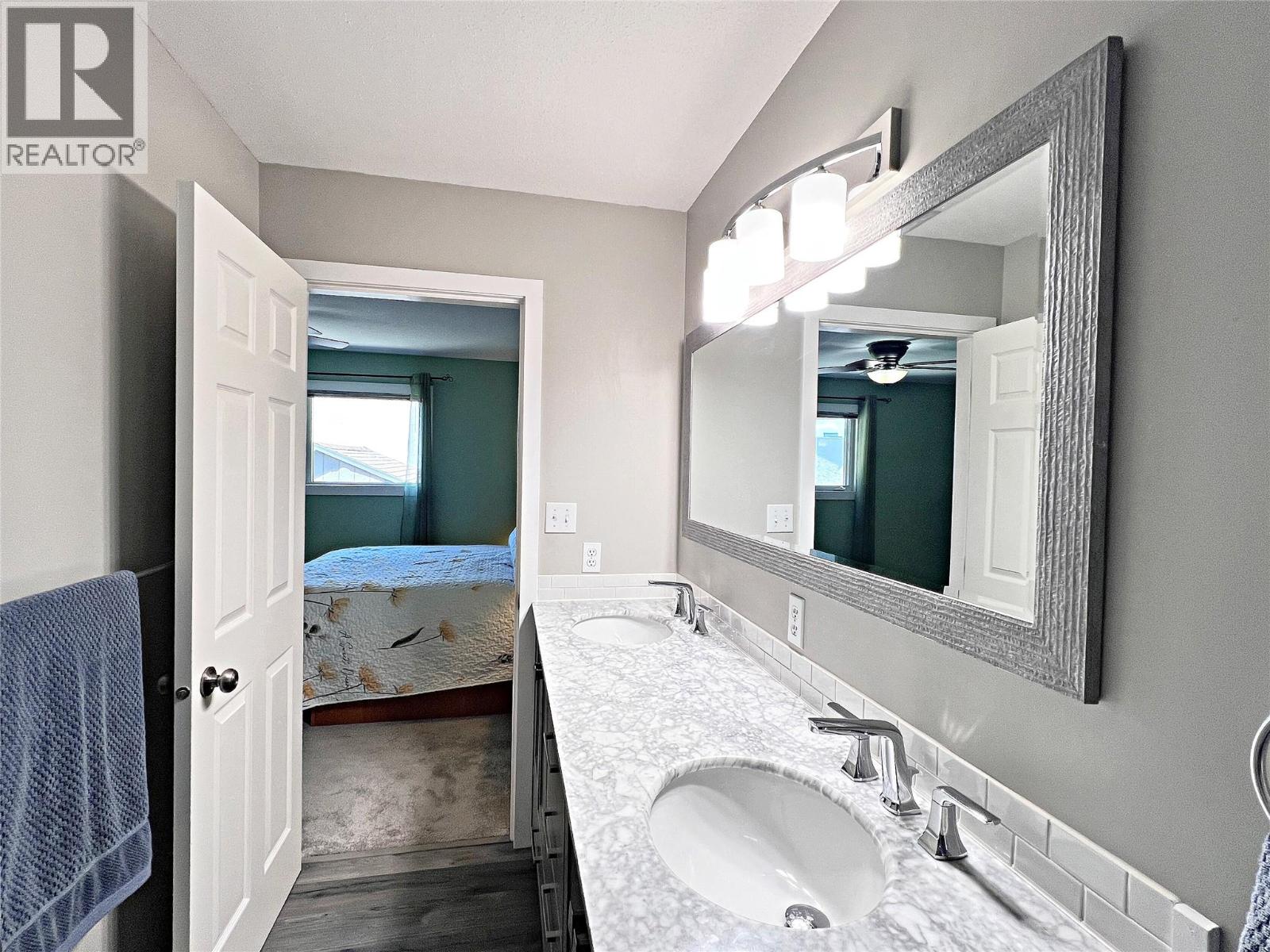 5216 Sutherland Road, Peachland, British Columbia  V0H 1X2 - Photo 29 - 10386077