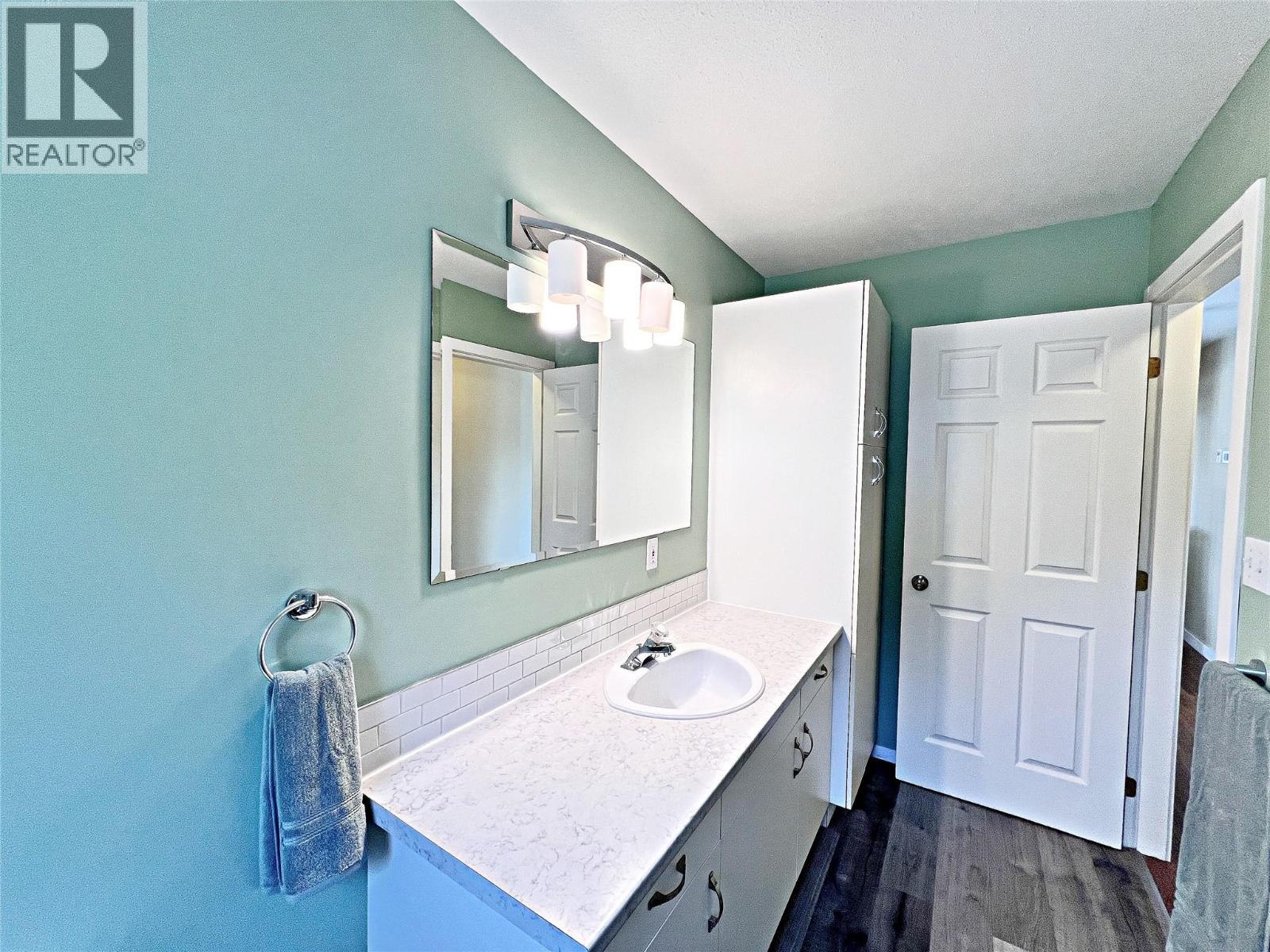 5216 Sutherland Road, Peachland, British Columbia  V0H 1X2 - Photo 33 - 10386077