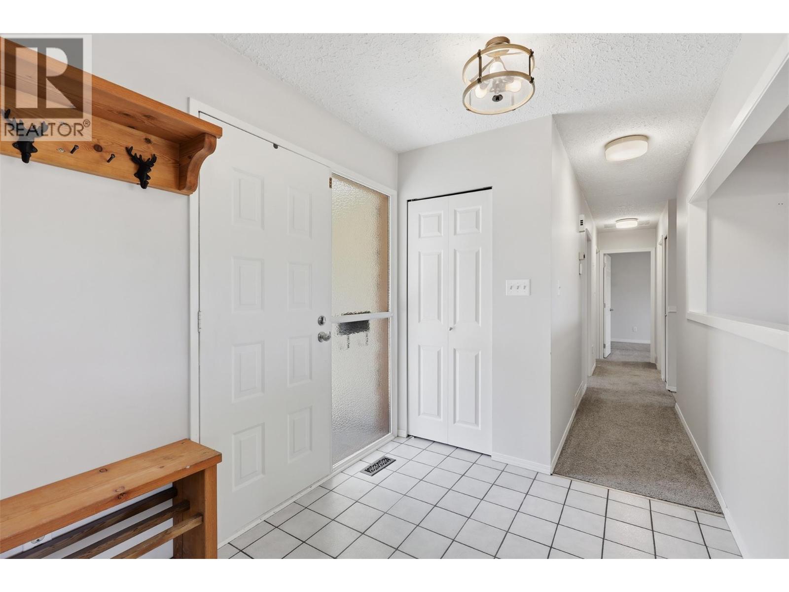1496 Todd Road, Kamloops, British Columbia  V2C 5B5 - Photo 6 - 10383065