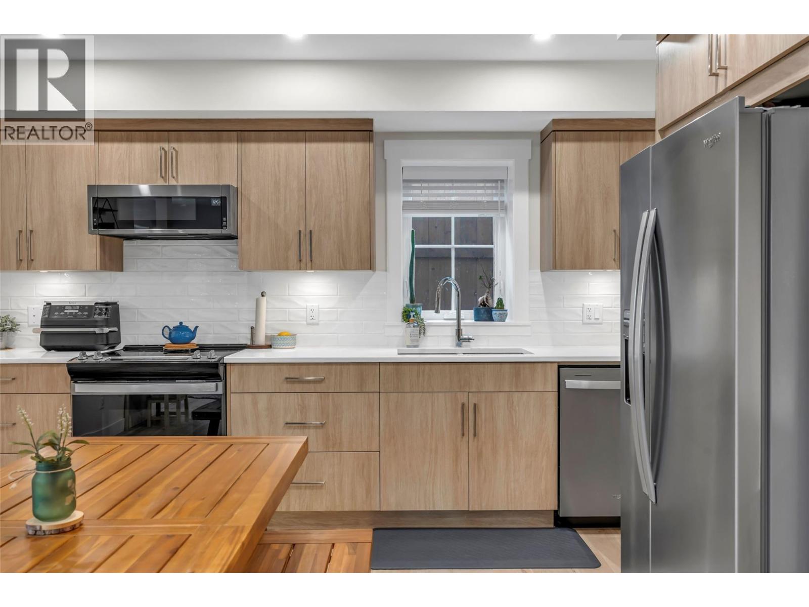 241 Nelson Avenue Unit# 102, Penticton, British Columbia  V2A 2L1 - Photo 8 - 10386218