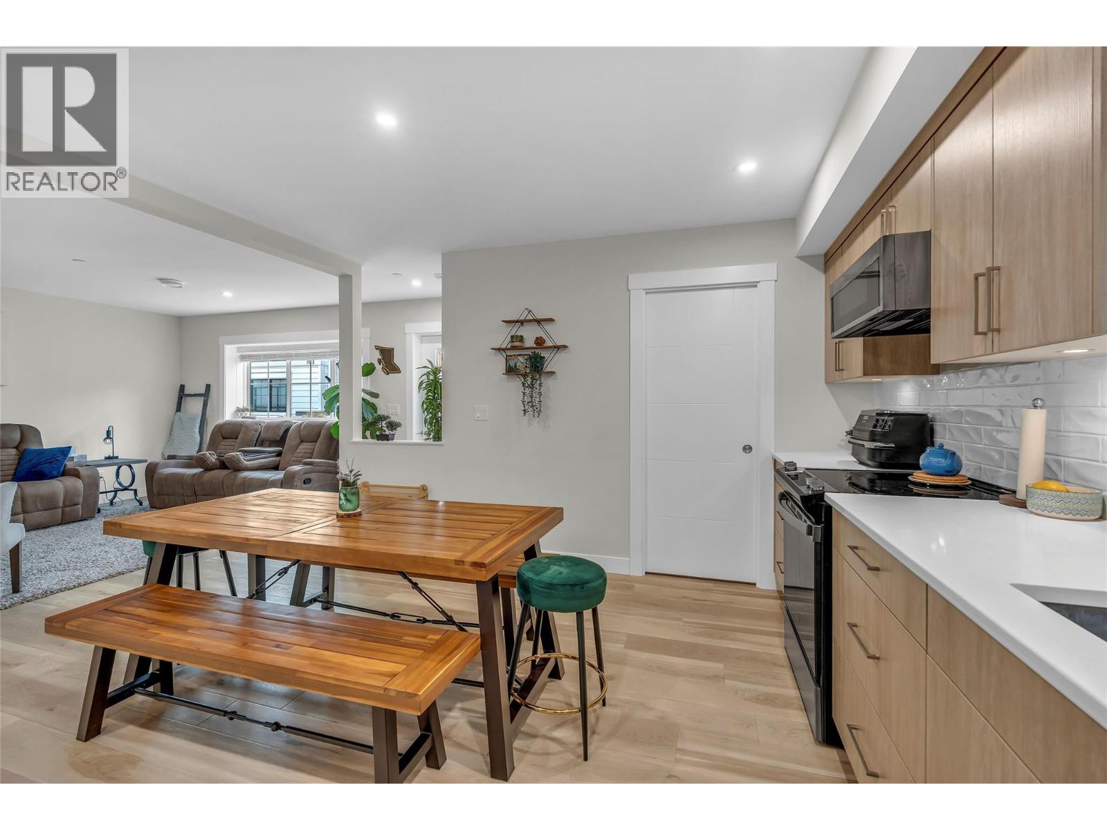 241 Nelson Avenue Unit# 102, Penticton, British Columbia  V2A 2L1 - Photo 9 - 10386218