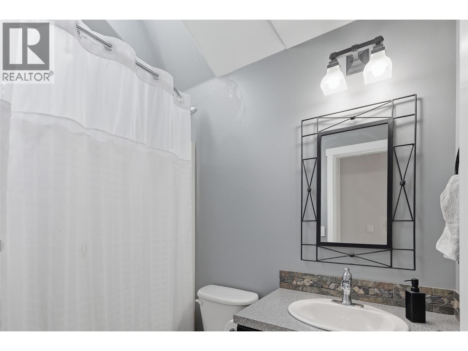 3150 Bank Road, Kamloops, British Columbia  V2B 6Z5 - Photo 41 - 10386208