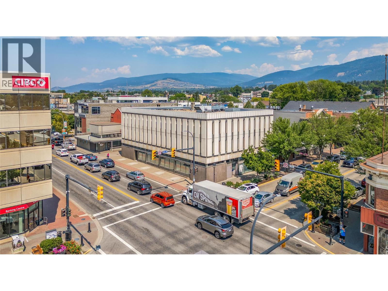 3131 30th Avenue, Vernon, British Columbia  V1T 5M4 - Photo 3 - 10385996