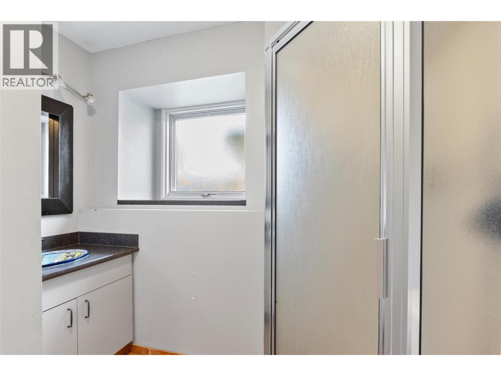 850 Windbreak Street, Kamloops, British Columbia  V2B 5P1 - Photo 20 - 10385454