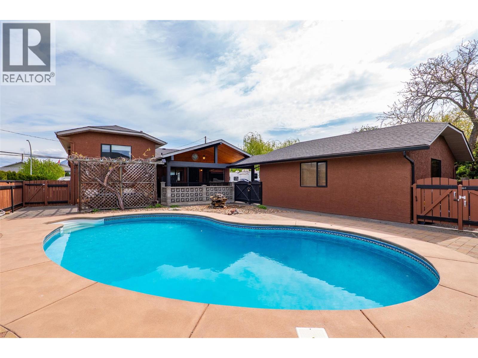 850 Windbreak Street, Kamloops, British Columbia  V2B 5P1 - Photo 29 - 10385454