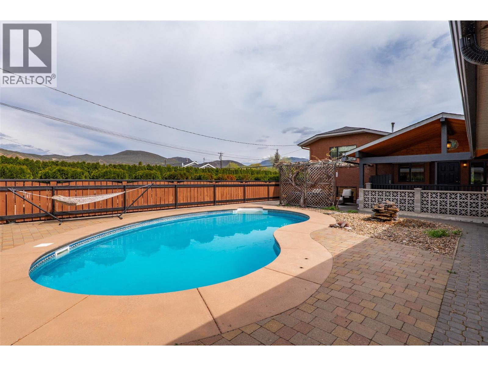 850 Windbreak Street, Kamloops, British Columbia  V2B 5P1 - Photo 30 - 10385454