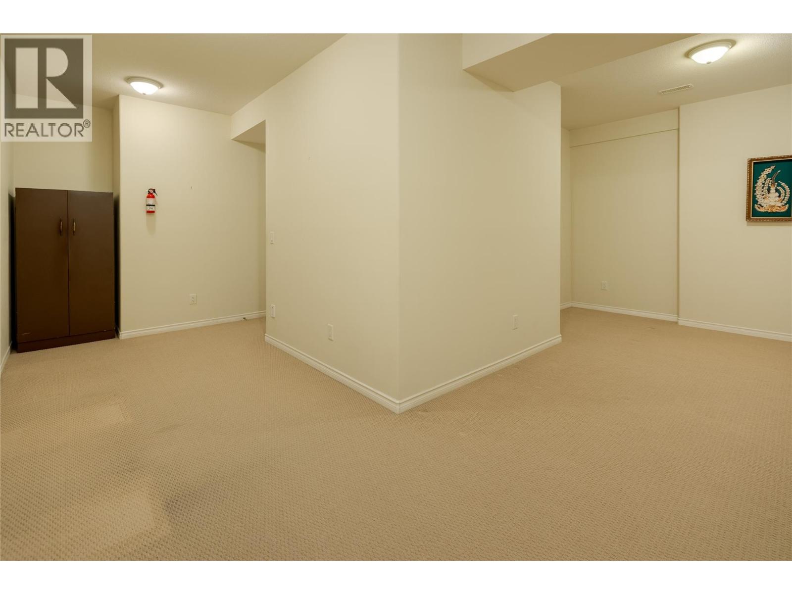 377 Mccarren Avenue, Kelowna, British Columbia  V1W 4W3 - Photo 27 - 10385353