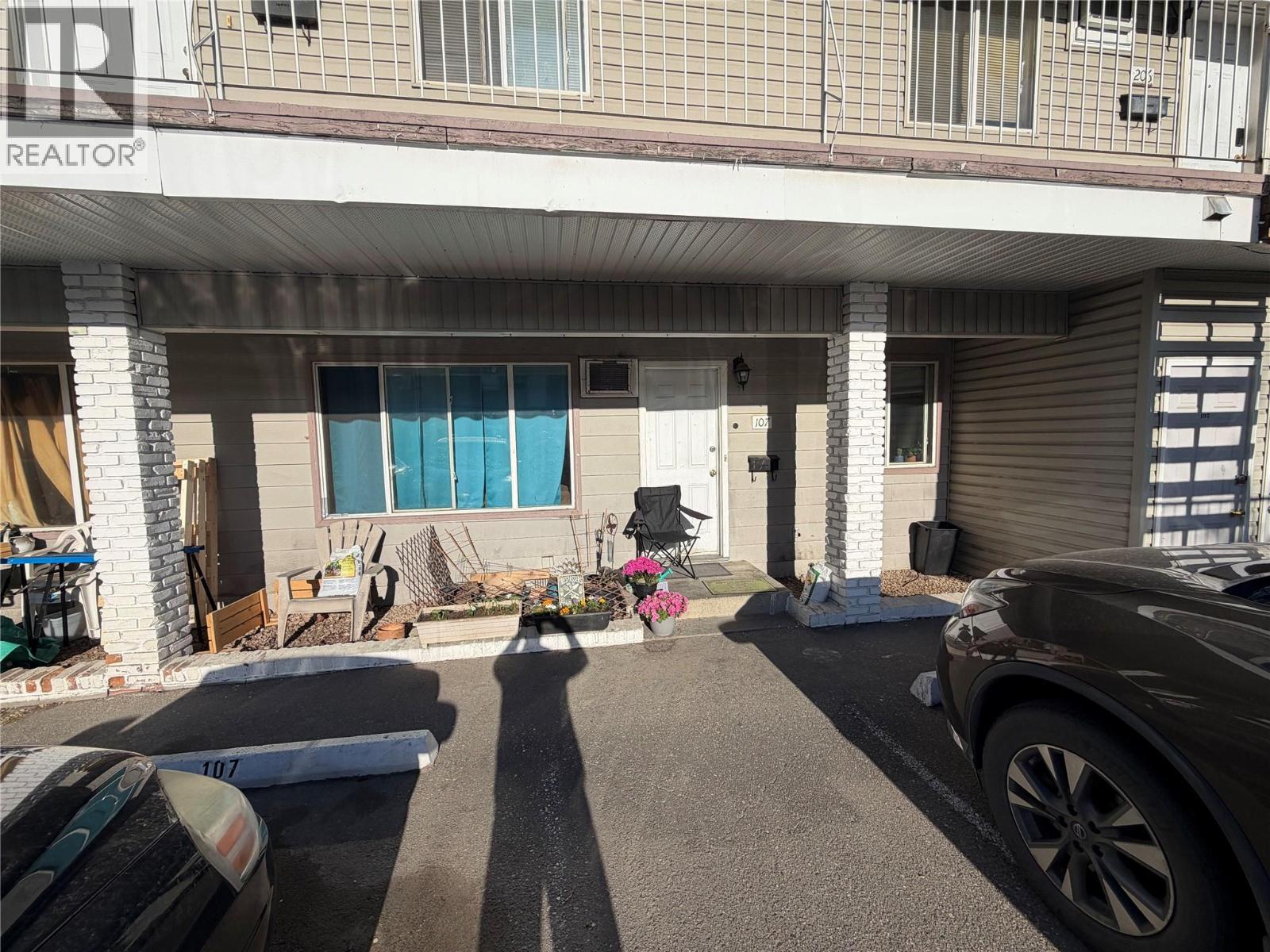 3710-3712 24 Avenue, Vernon, British Columbia  V1T 1L9 - Photo 14 - 10386053