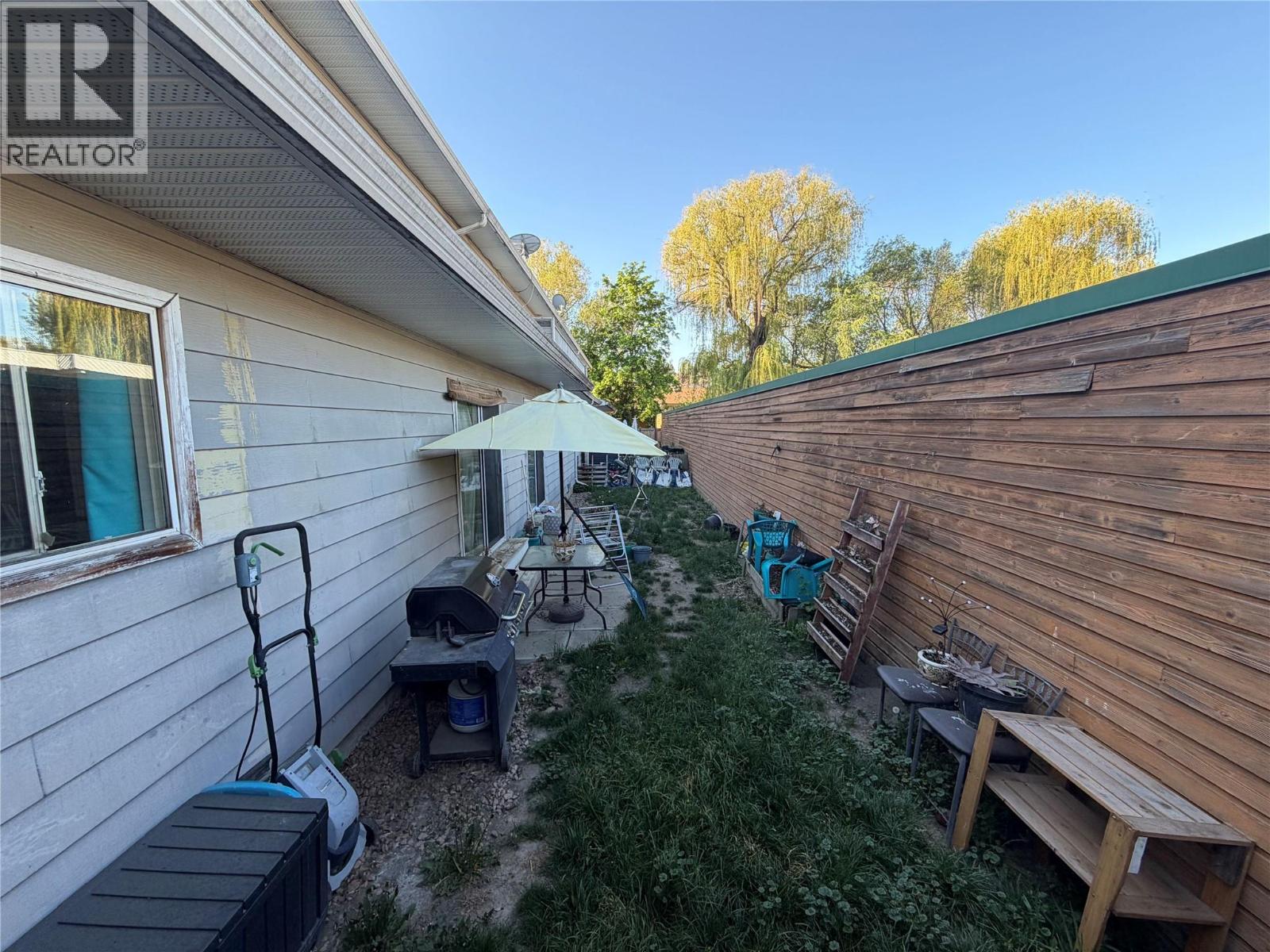 3710-3712 24 Avenue, Vernon, British Columbia  V1T 1L9 - Photo 20 - 10386053