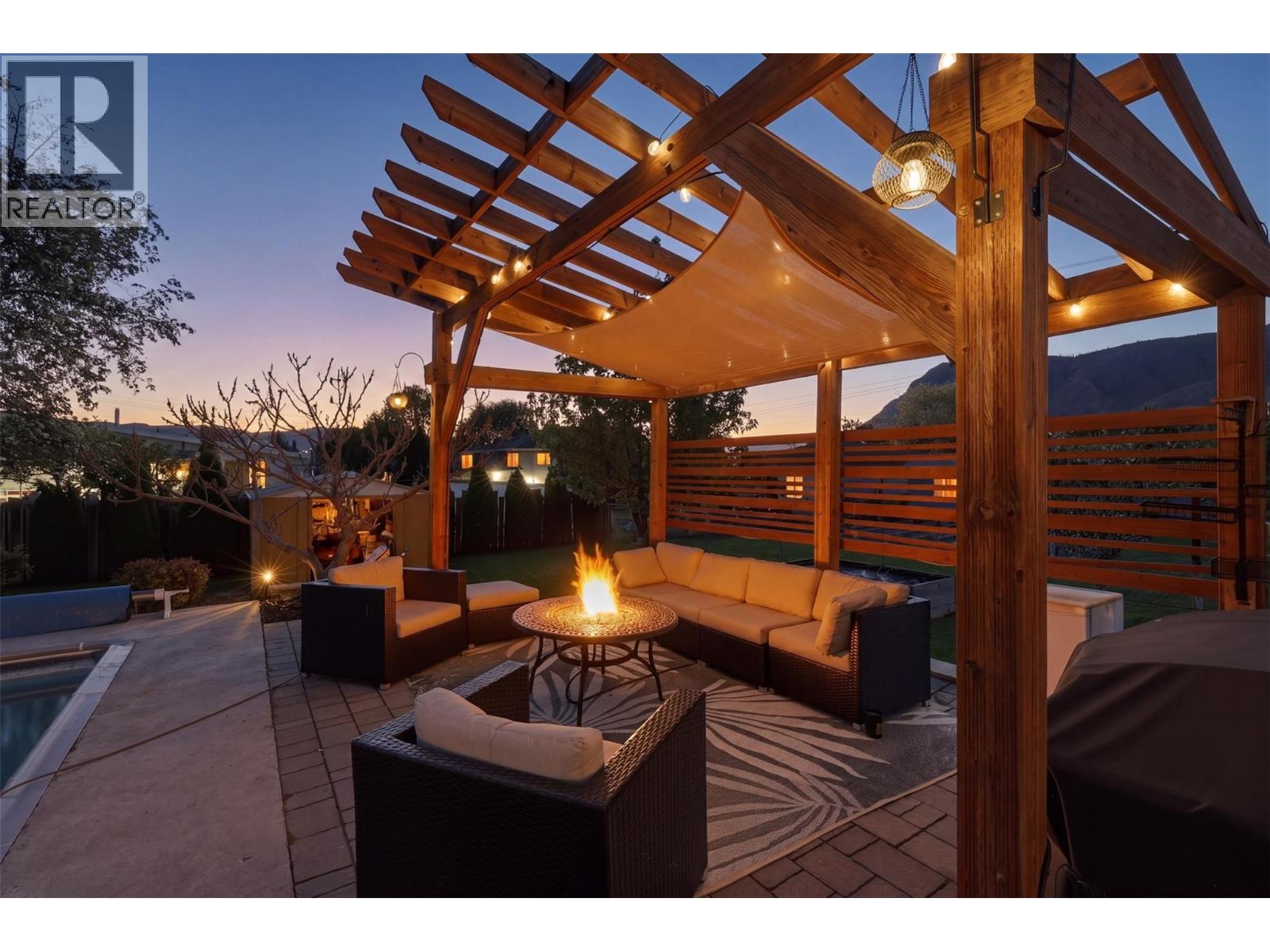 1807 Orchard Drive, Kamloops, British Columbia  V2C 4H1 - Photo 4 - 10385937