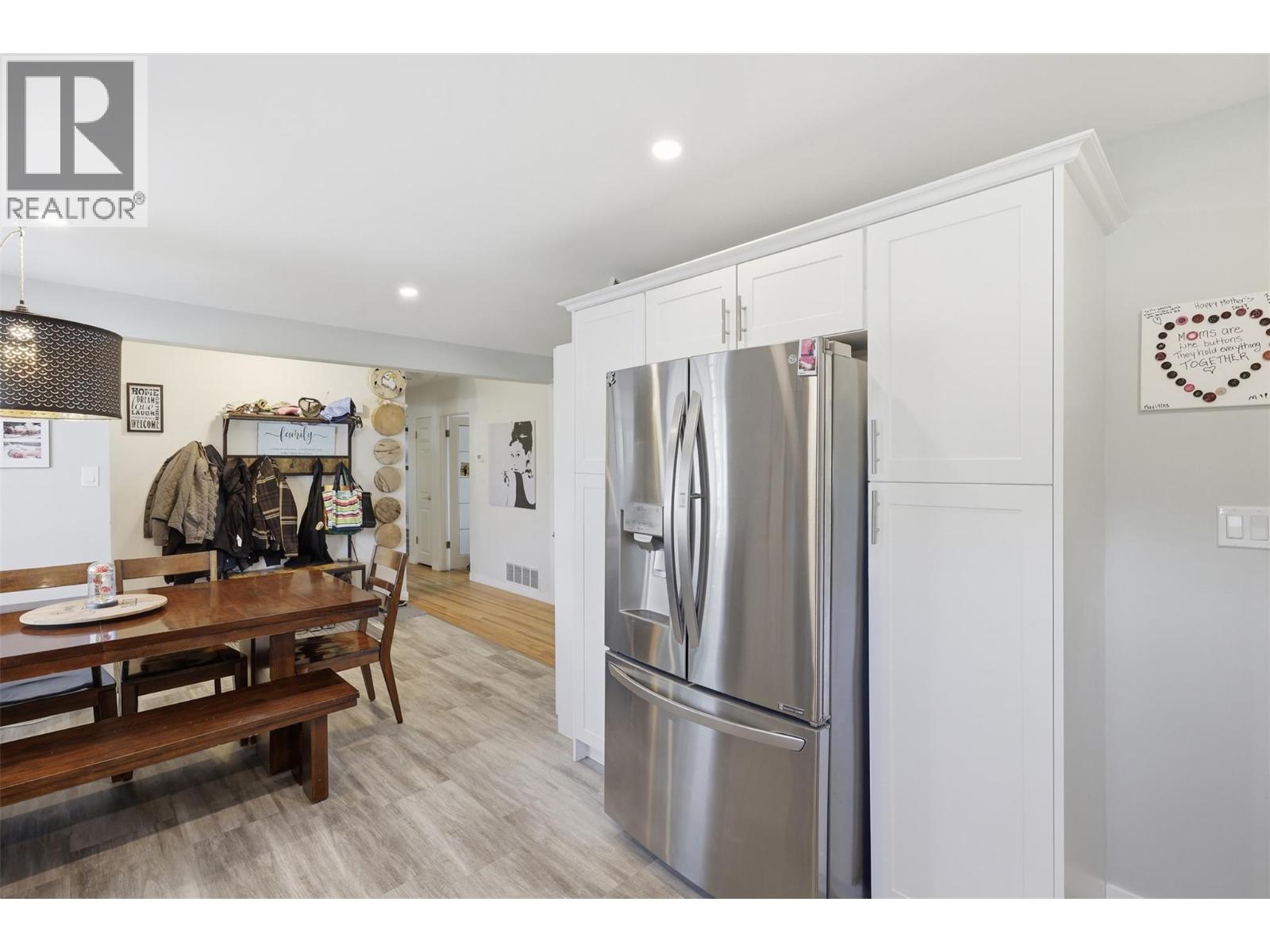1807 Orchard Drive, Kamloops, British Columbia  V2C 4H1 - Photo 9 - 10385937