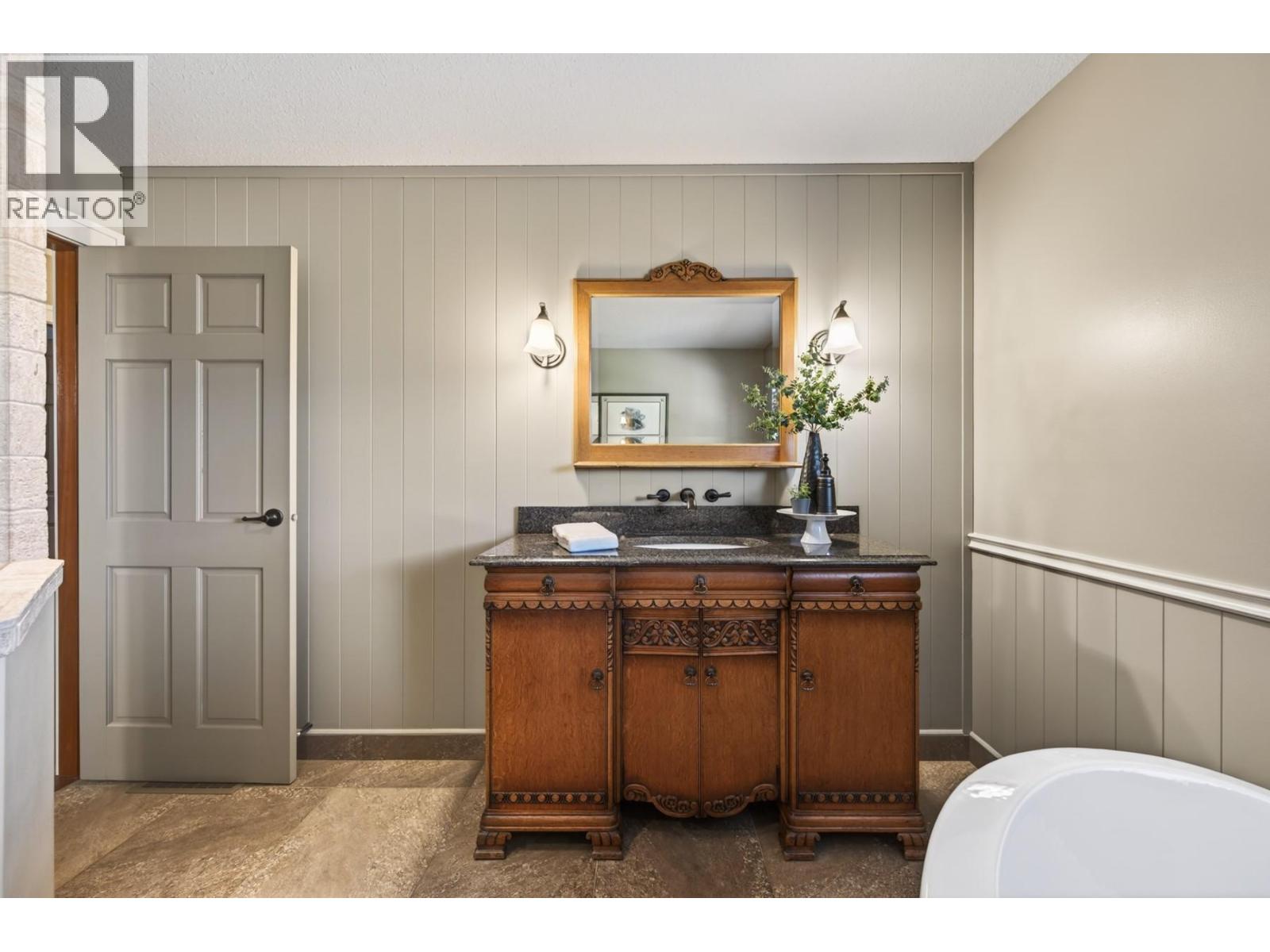 7390 River Heights Drive, Kamloops, British Columbia  V2H 0B9 - Photo 19 - 10383983