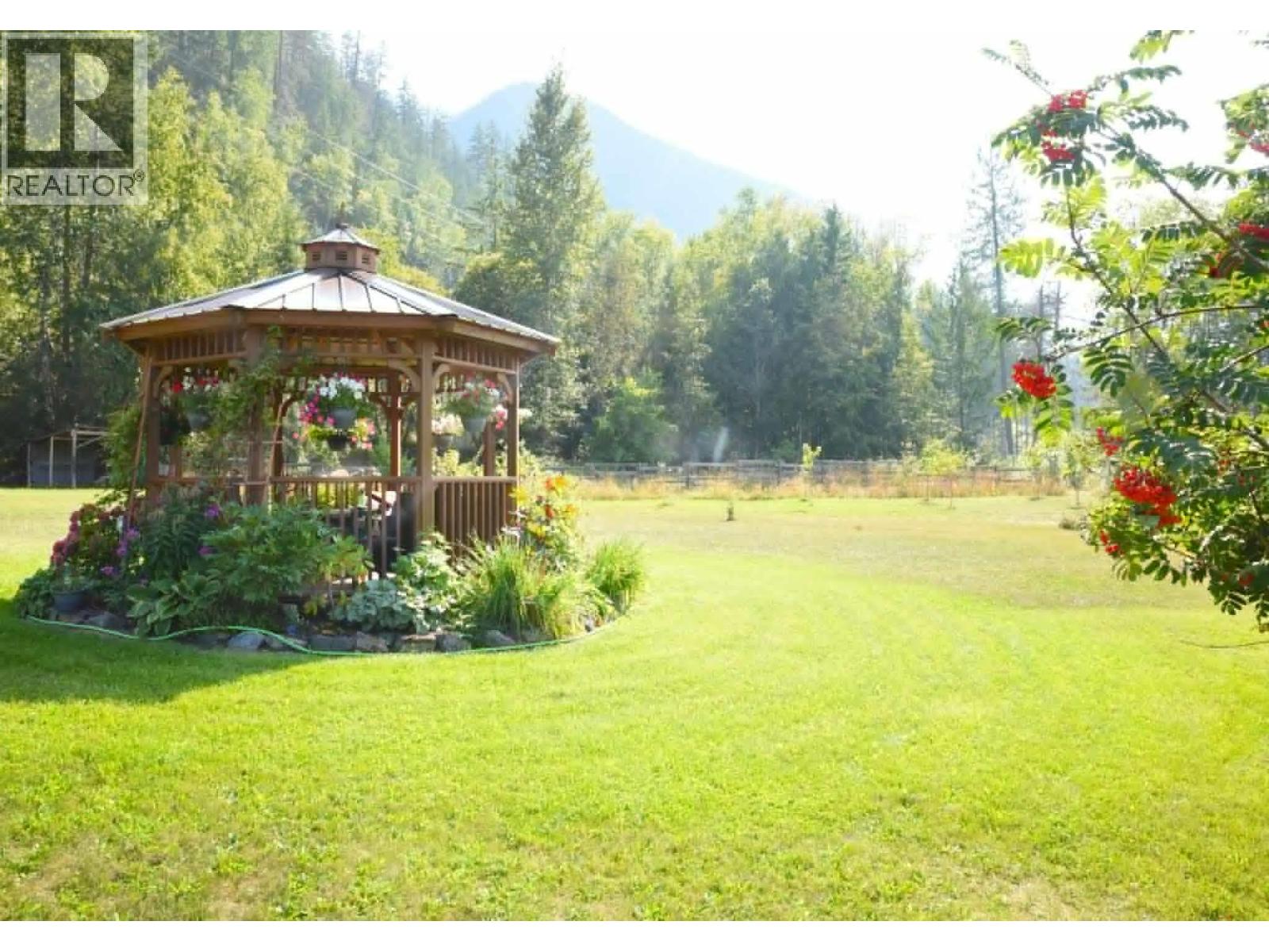 3015 Highway 6 Highway Lot# B, Nakusp, British Columbia  V0G 1R1 - Photo 10 - 10386078