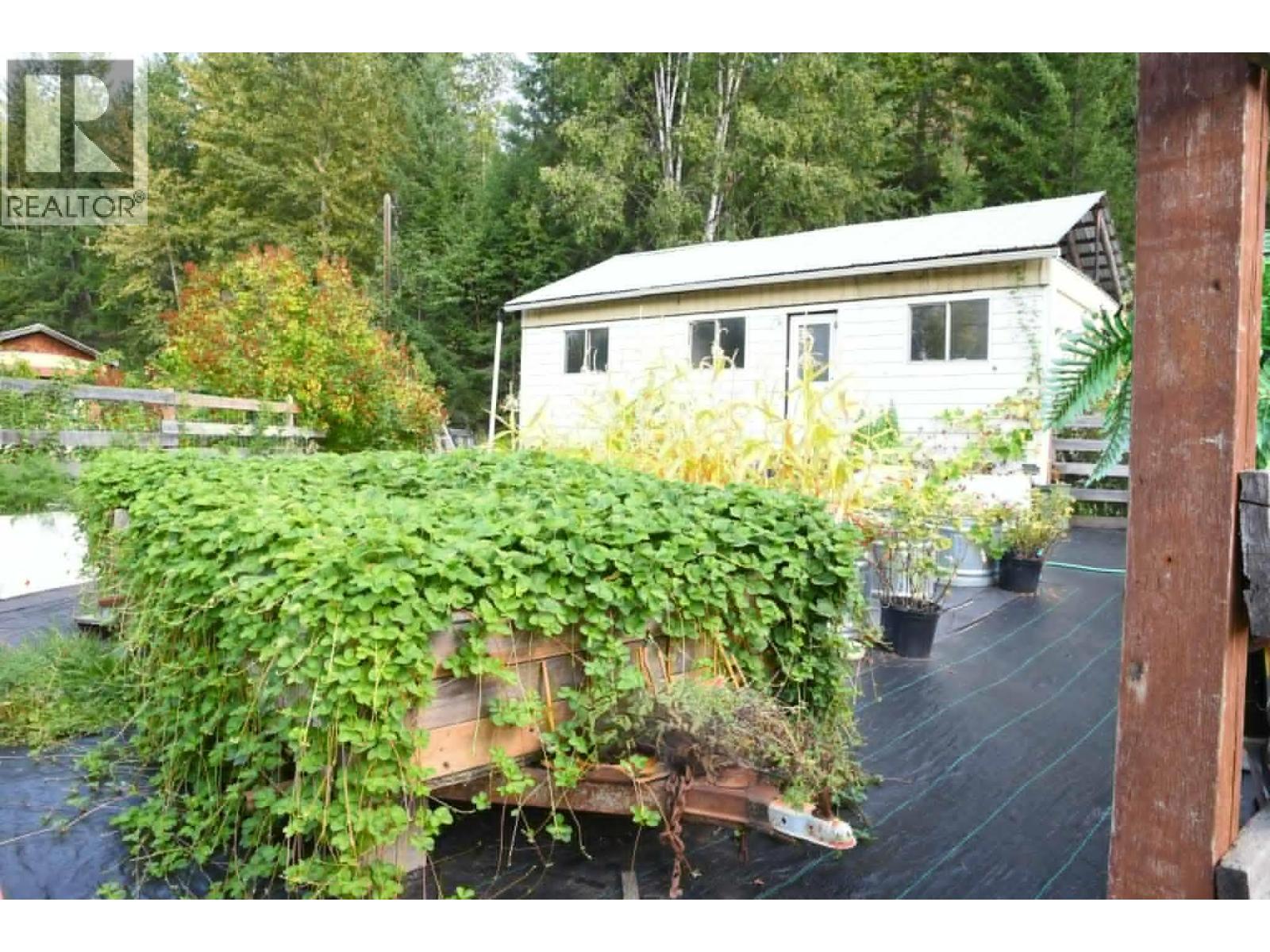 3015 Highway 6 Highway Lot# B, Nakusp, British Columbia  V0G 1R1 - Photo 14 - 10386078