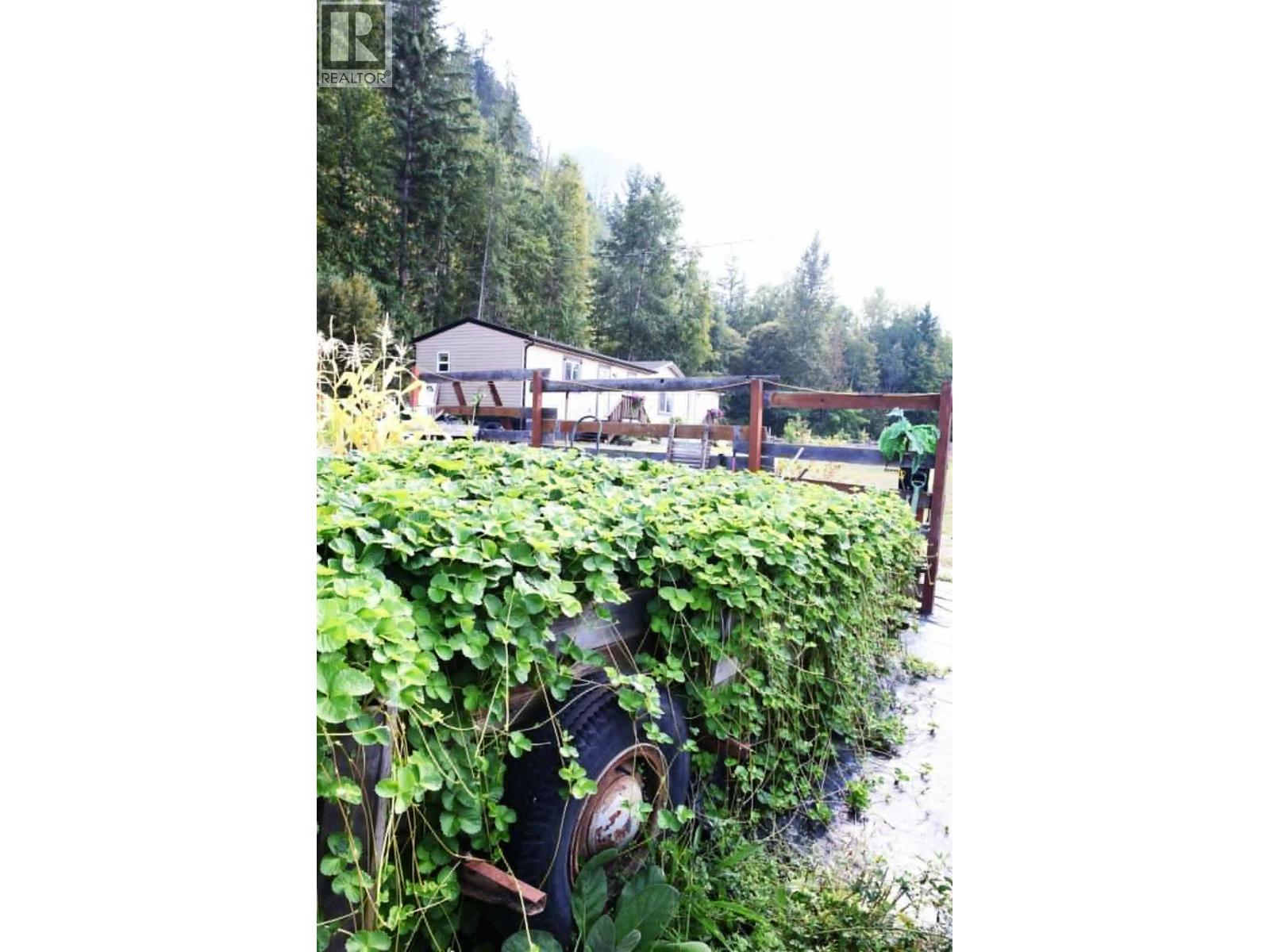 3015 Highway 6 Highway Lot# B, Nakusp, British Columbia  V0G 1R1 - Photo 18 - 10386078