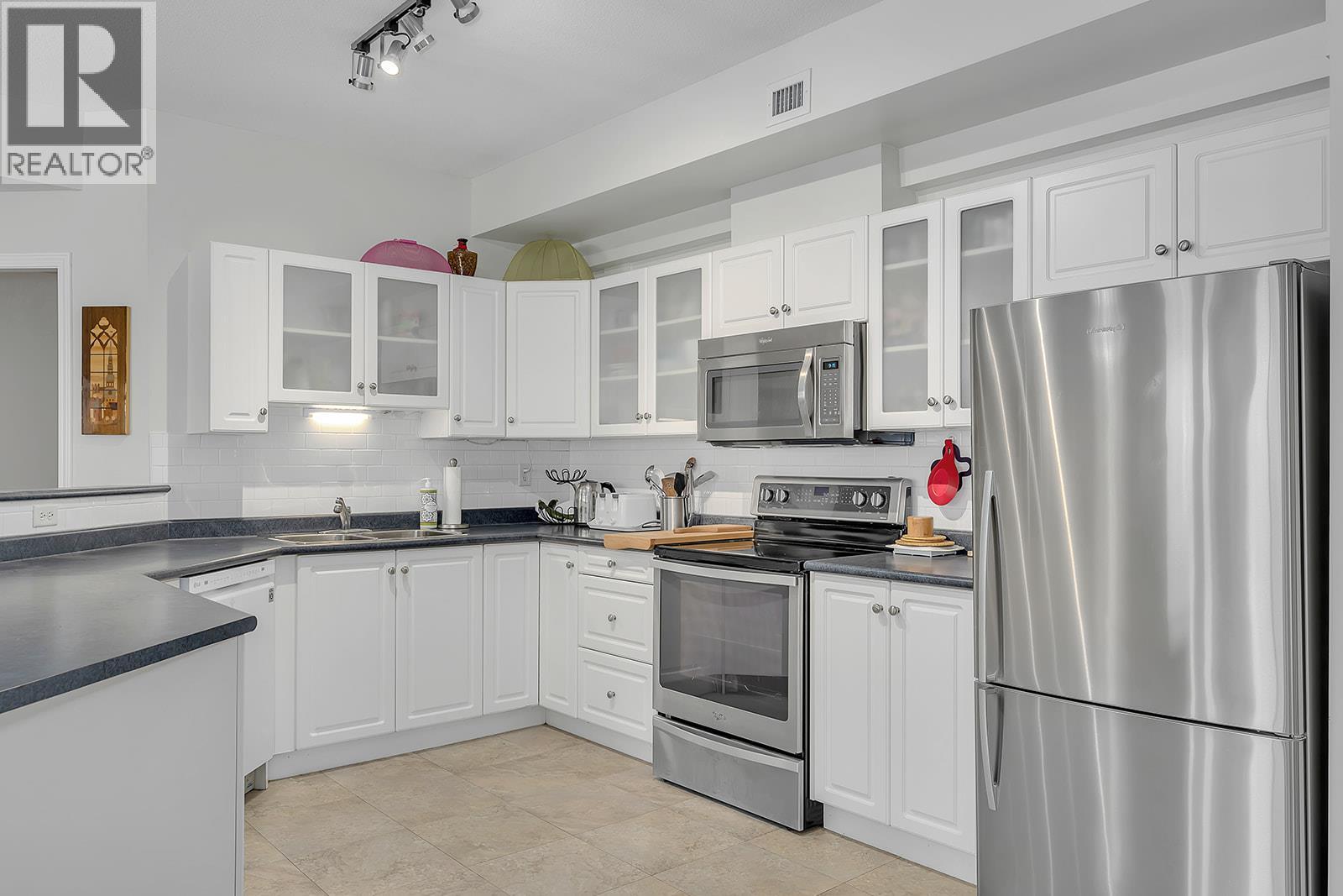 1088 Sunset Drive Unit# 410, Kelowna, British Columbia  V1Y 9W1 - Photo 7 - 10385825