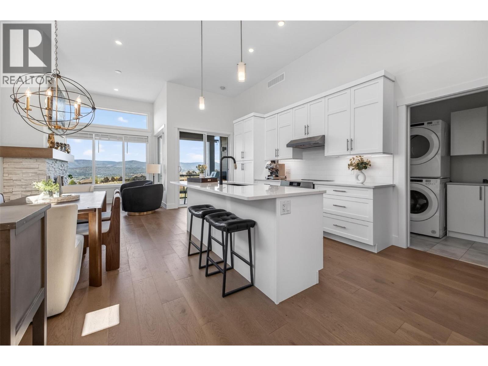 1416 Tower Ranch Drive, Kelowna, British Columbia  V1P 1T8 - Photo 9 - 10386270