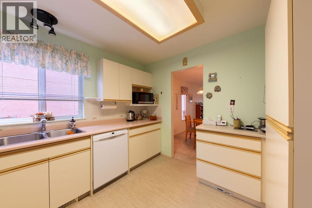 1285 14th Street Unit# 43, Kamloops, British Columbia  V2B 8K9 - Photo 4 - 10386097