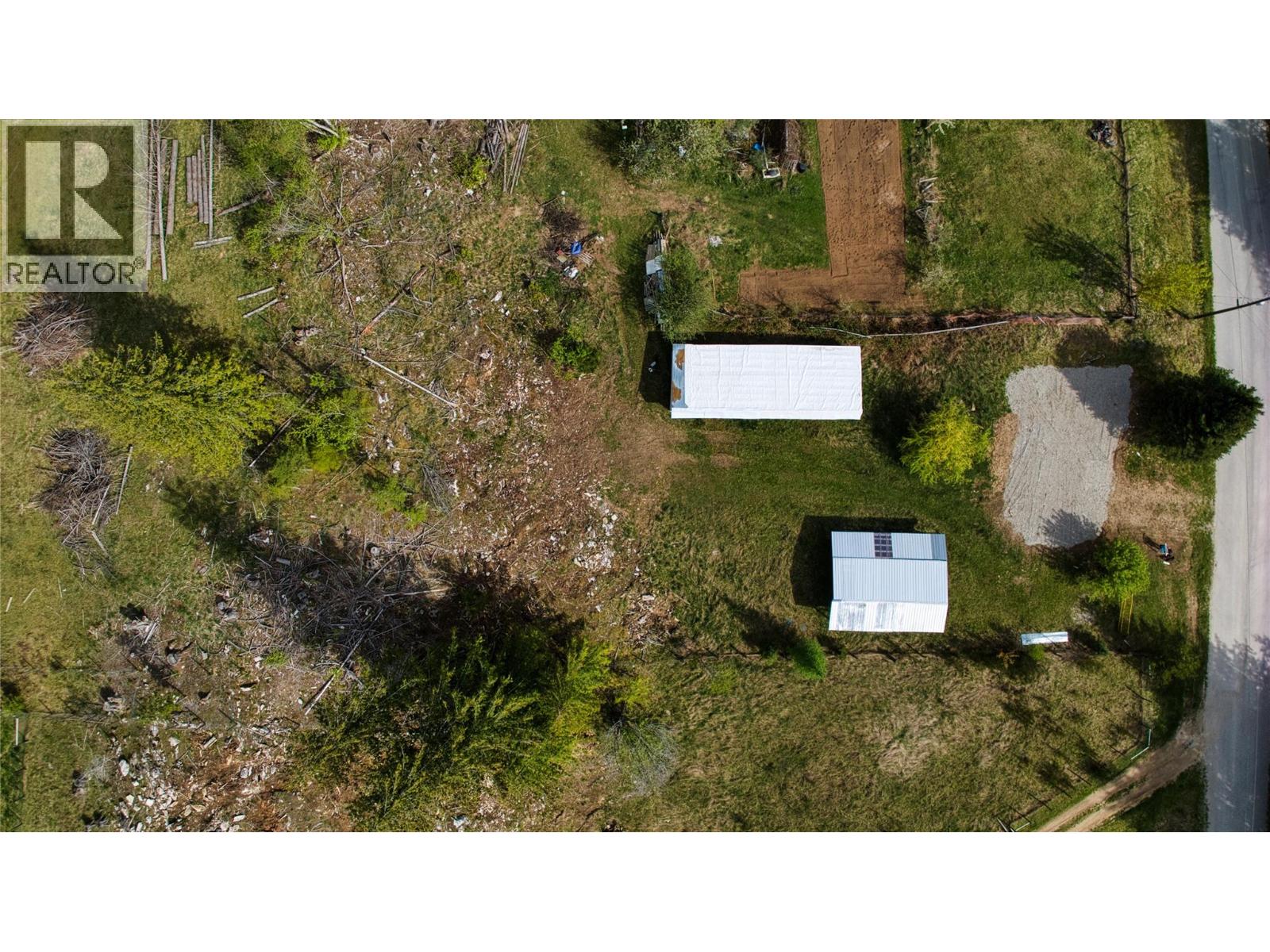 15775 Peters Road Road, Crawford Bay, British Columbia  V0B 1E0 - Photo 3 - 10385850