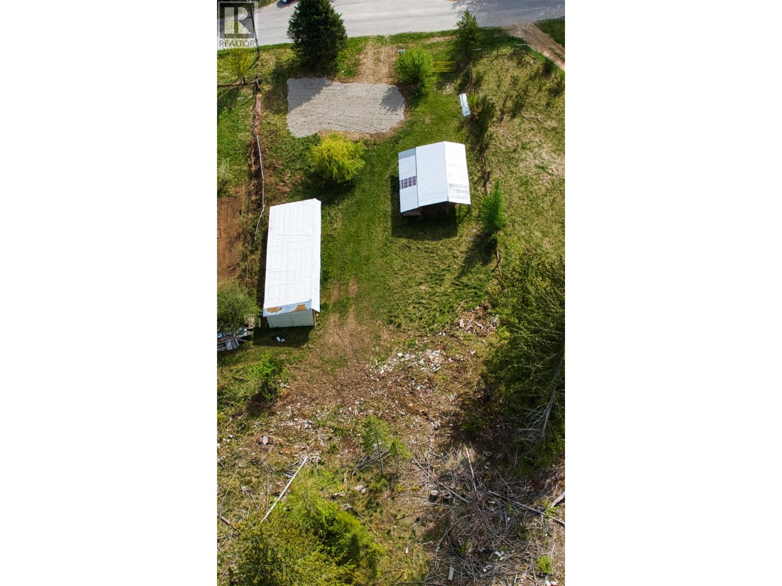 15775 Peters Road Road, Crawford Bay, British Columbia  V0B 1E0 - Photo 4 - 10385850