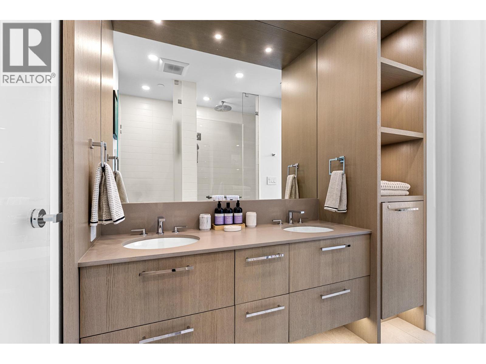 3409 Lakeshore Road Unit# 407, Kelowna, British Columbia  V1W 0G6 - Photo 24 - 10386313