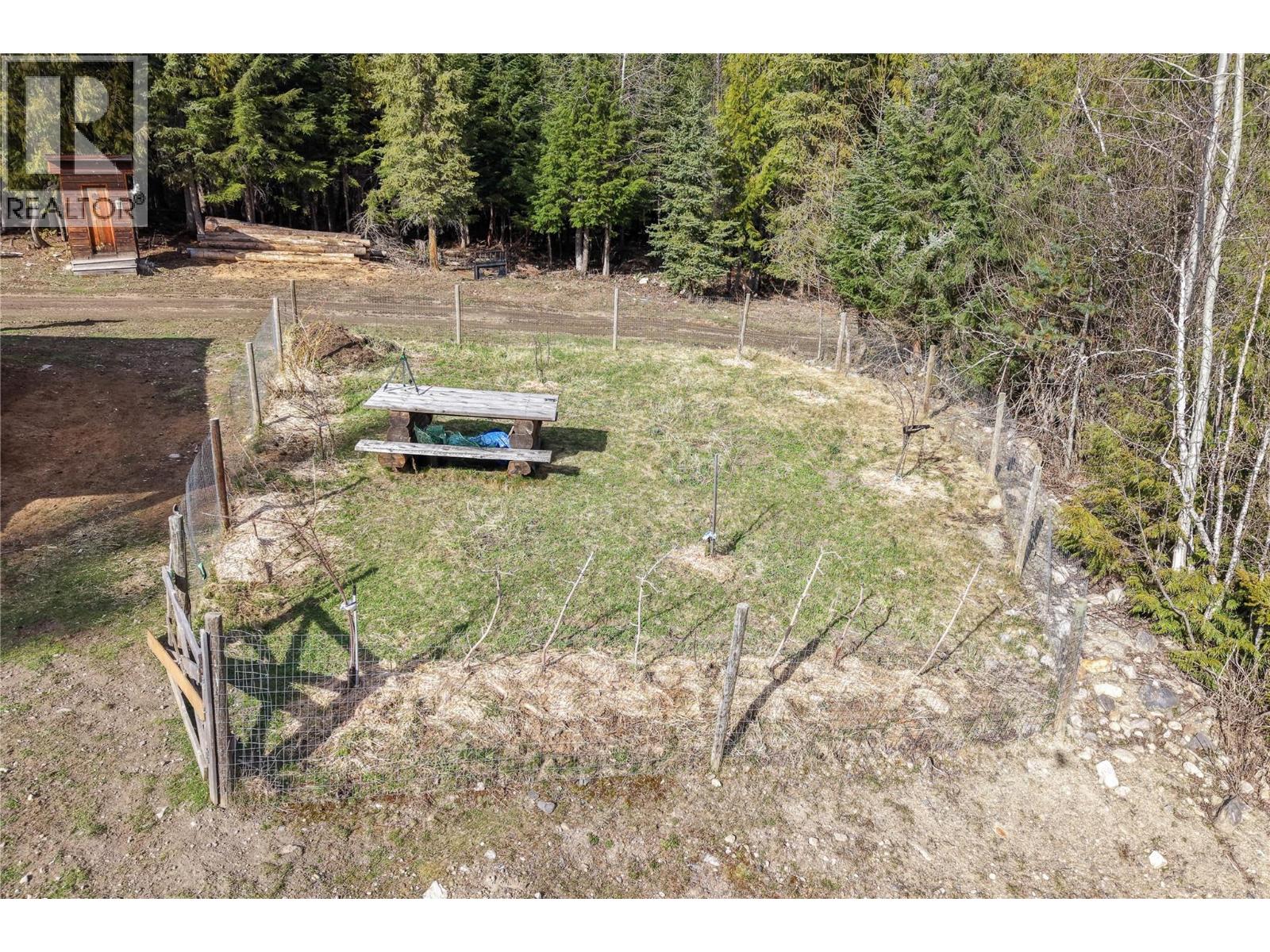 829 Bobbie Burns Road, Lumby, British Columbia  V0E 2G4 - Photo 60 - 10386023