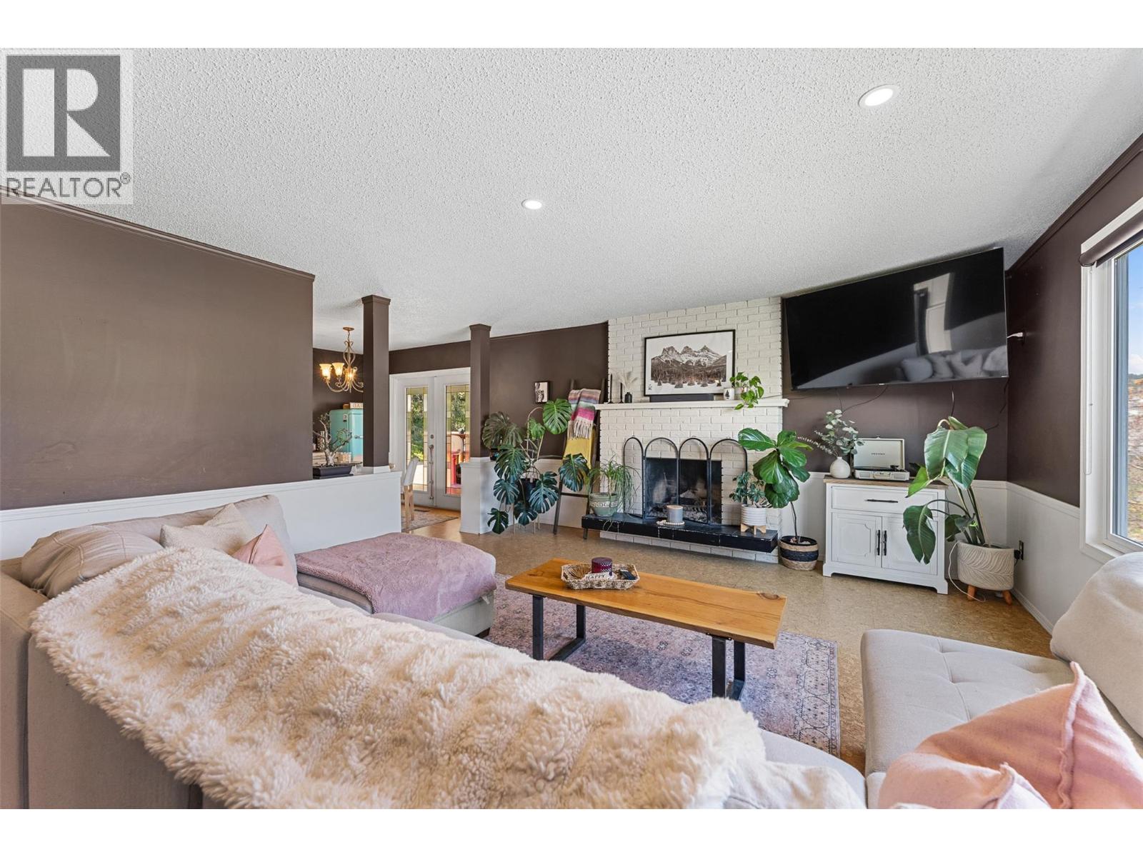 2114 Verde Vista Road, Kelowna, British Columbia  V1P 1G5 - Photo 4 - 10385840
