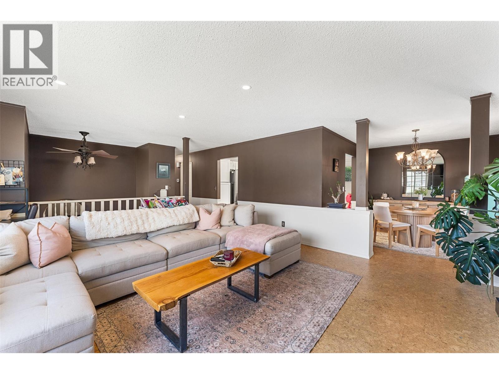 2114 Verde Vista Road, Kelowna, British Columbia  V1P 1G5 - Photo 5 - 10385840
