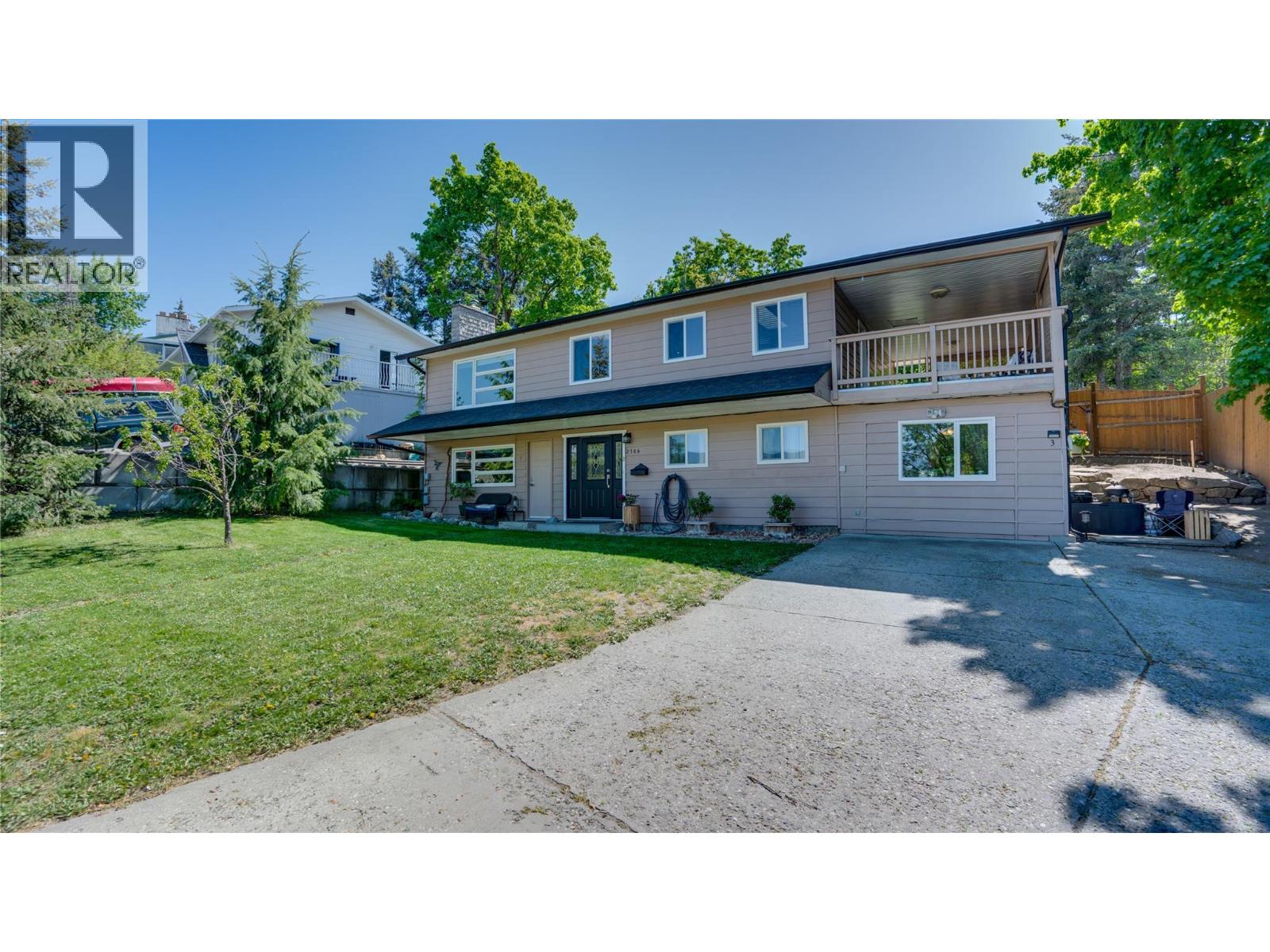 2106 39 Street, vernon, British Columbia