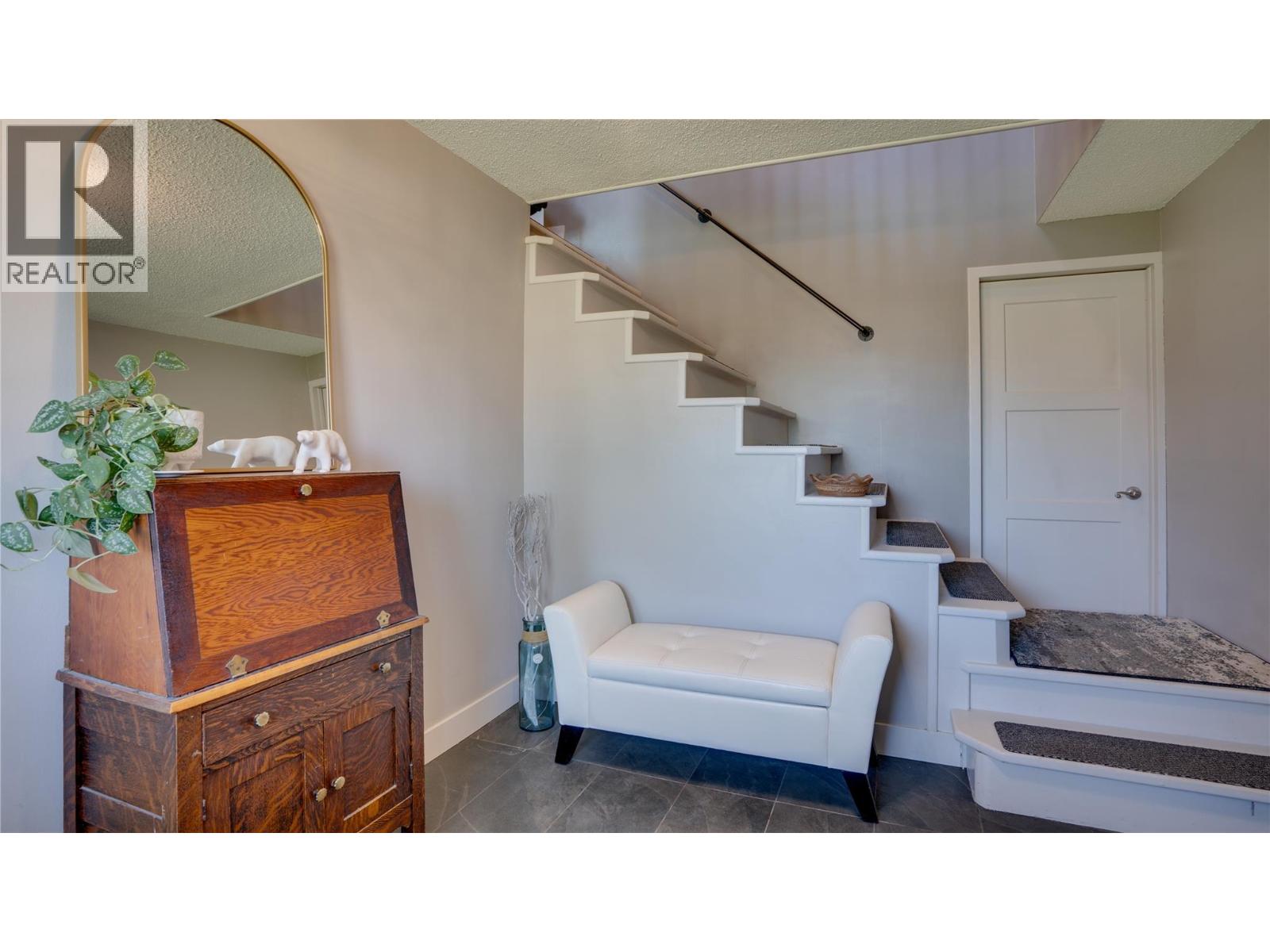 2106 39 Street, Vernon, British Columbia  V1T 6W4 - Photo 13 - 10385963
