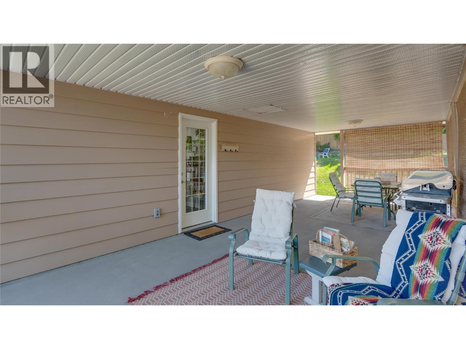 2106 39 Street, Vernon, British Columbia  V1T 6W4 - Photo 33 - 10385963