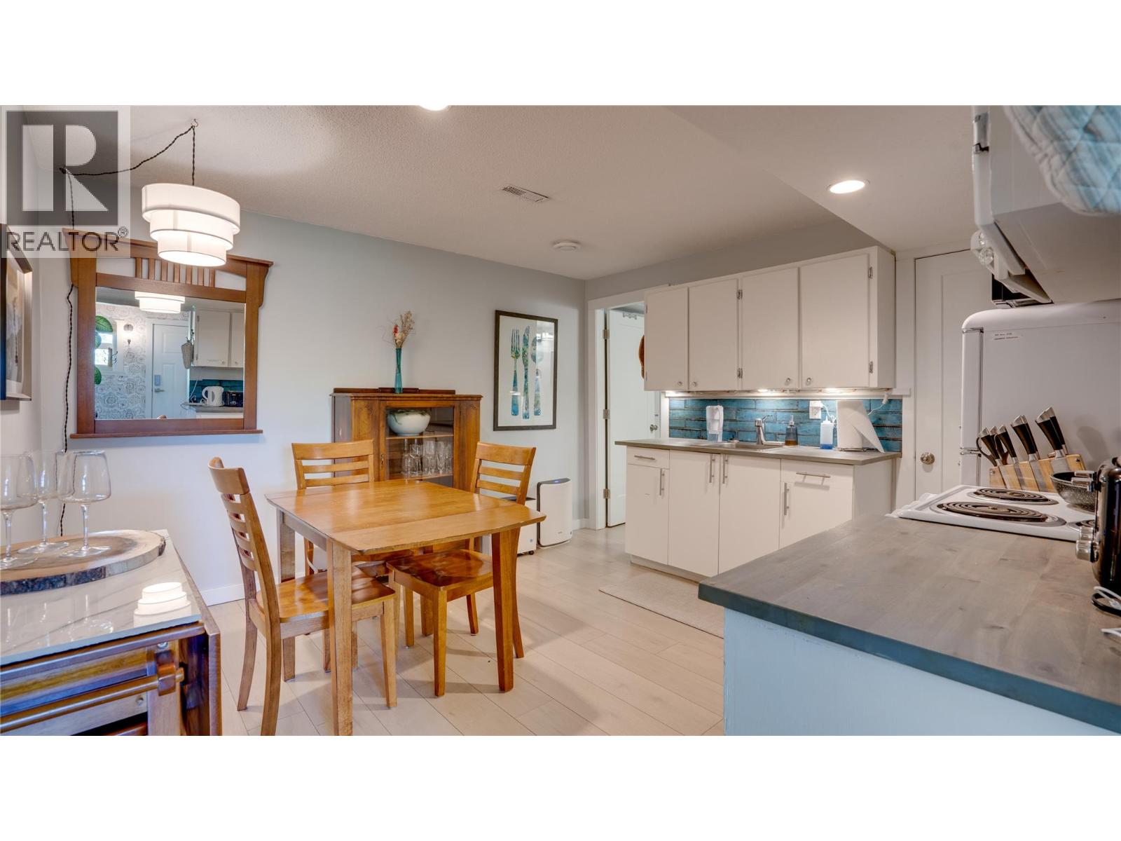 2106 39 Street, Vernon, British Columbia  V1T 6W4 - Photo 6 - 10385963
