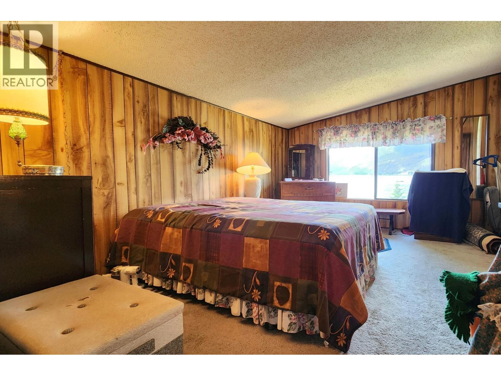 7385 Gun Lake Road, Gold Bridge, British Columbia  V0K 1P0 - Photo 10 - 10386252