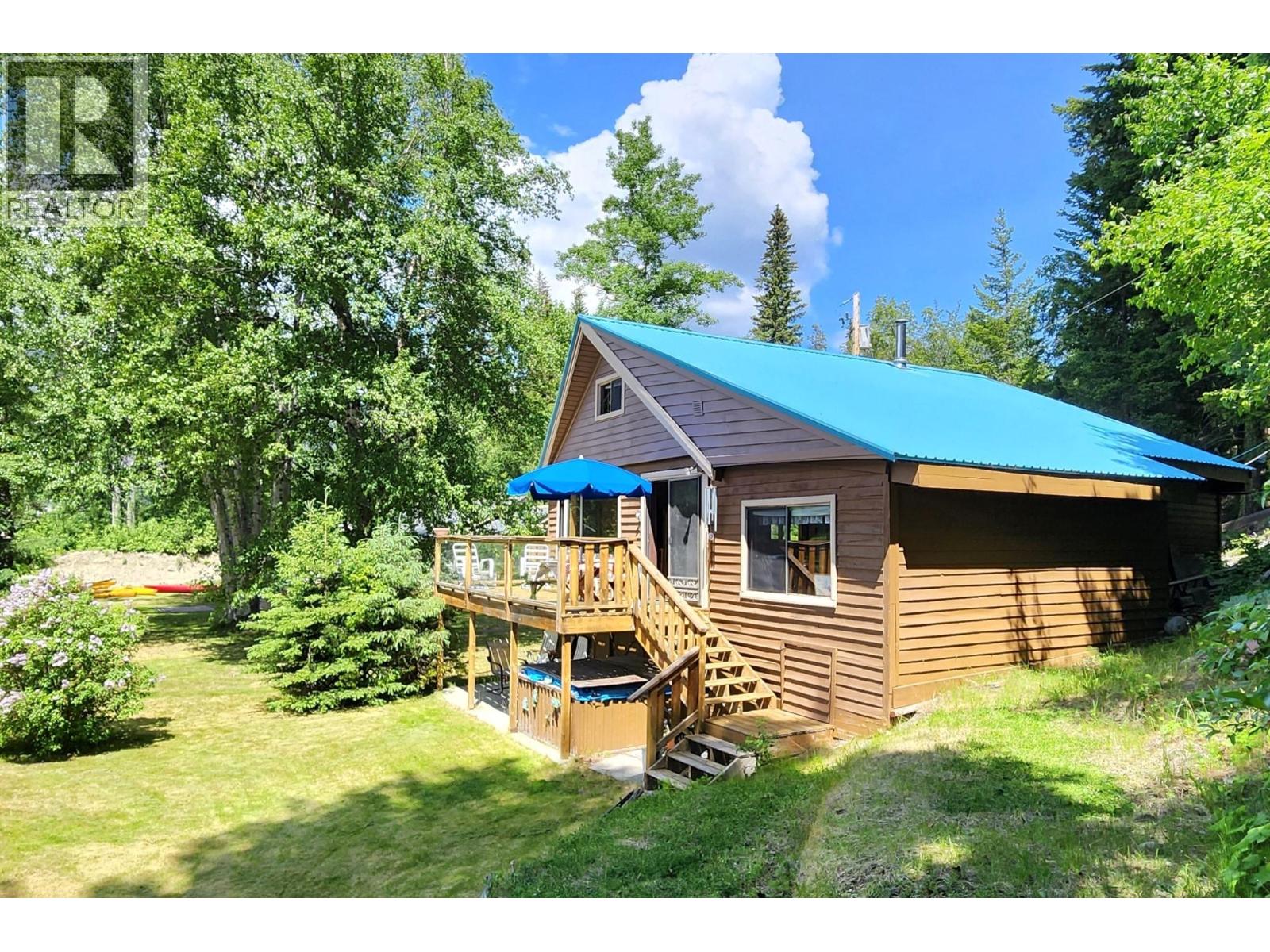 7385 Gun Lake Road, Gold Bridge, British Columbia  V0K 1P0 - Photo 2 - 10386252