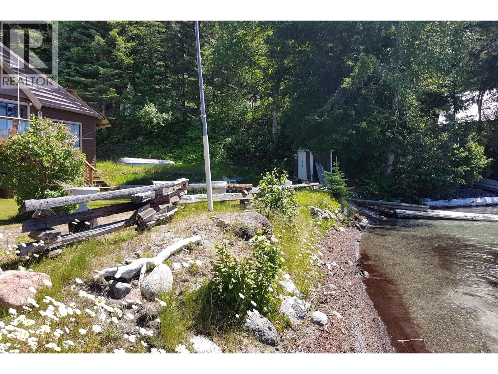 7385 Gun Lake Road, Gold Bridge, British Columbia  V0K 1P0 - Photo 22 - 10386252