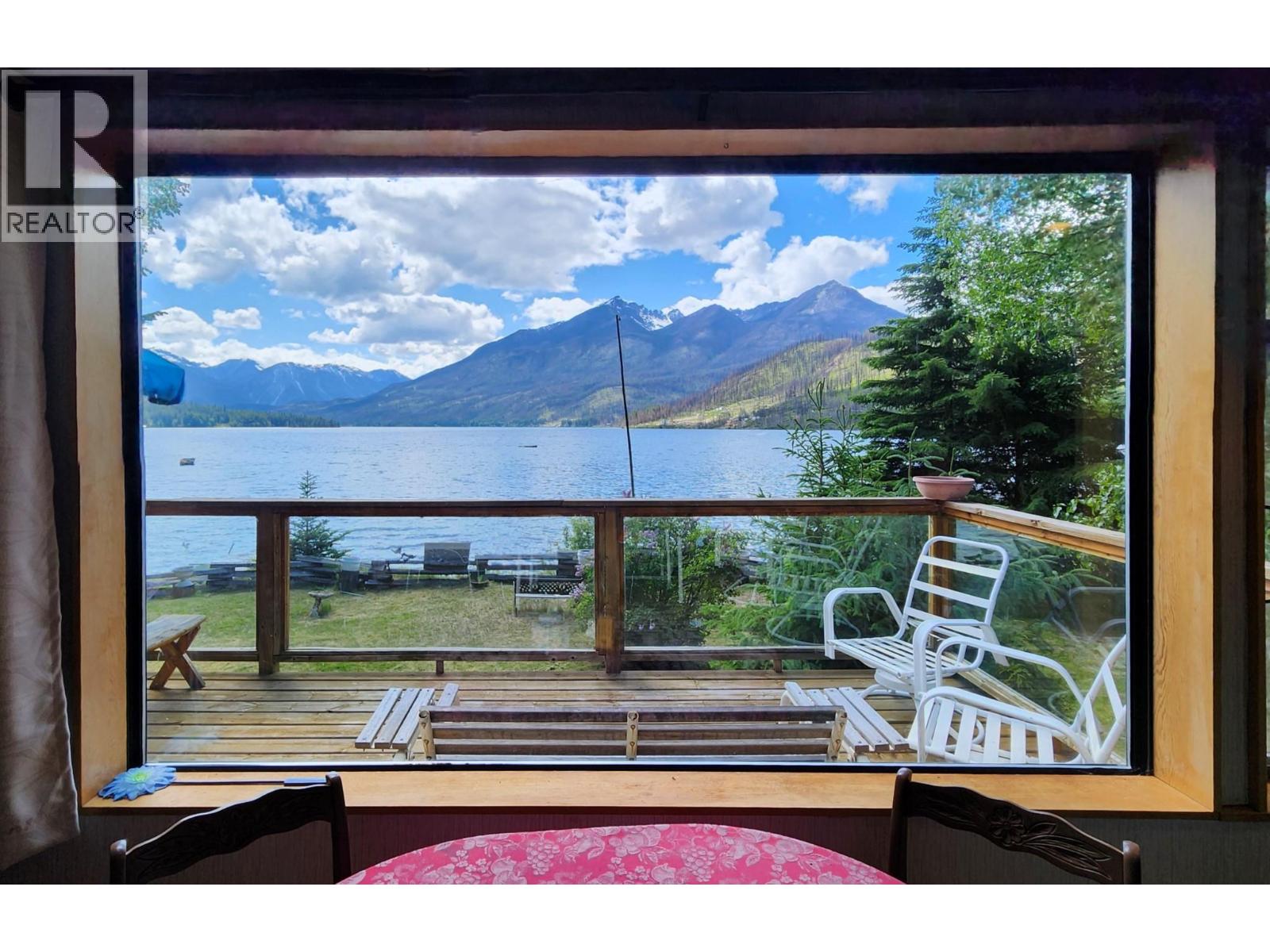 7385 Gun Lake Road, Gold Bridge, British Columbia  V0K 1P0 - Photo 3 - 10386252