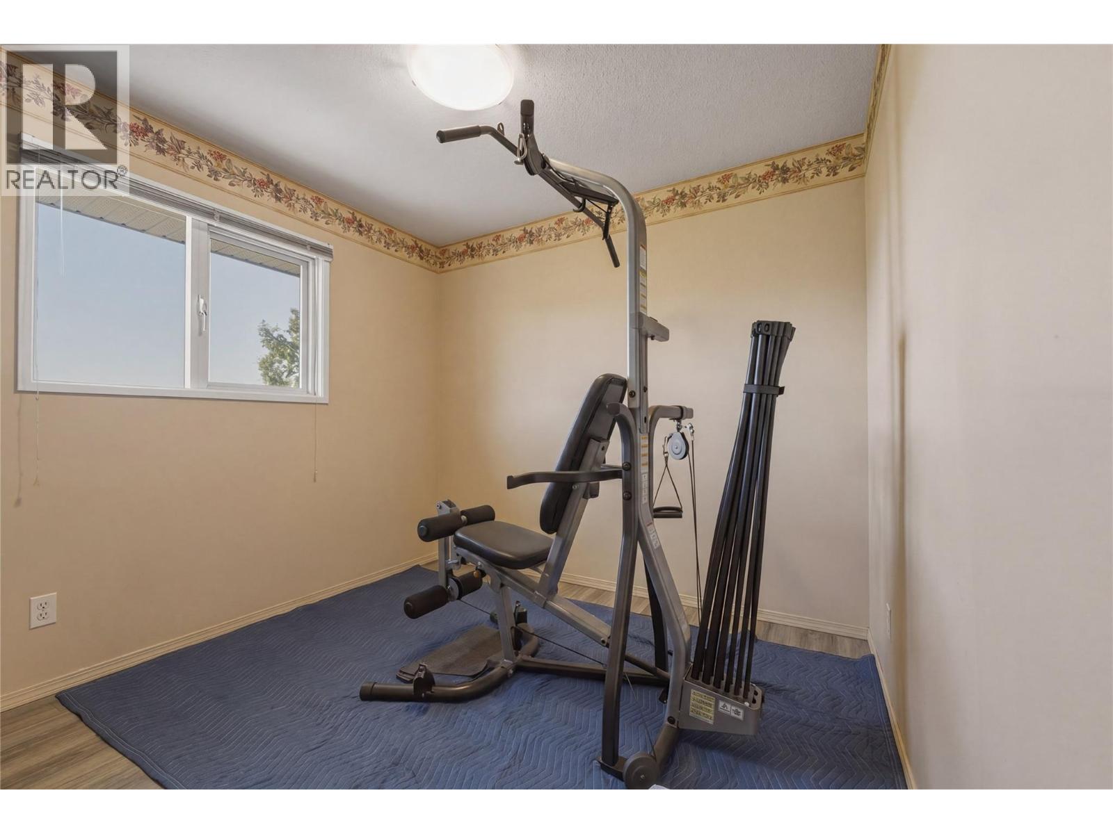 1800 20 Street, Vernon, British Columbia  V1T 9B6 - Photo 11 - 10385580