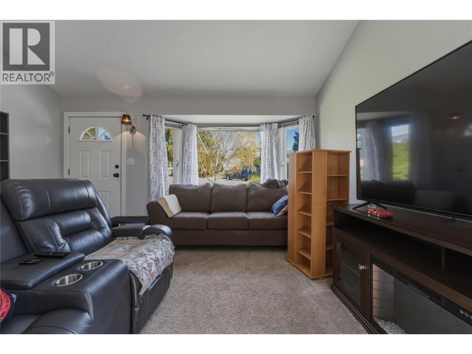 1800 20 Street, Vernon, British Columbia  V1T 9B6 - Photo 6 - 10385580