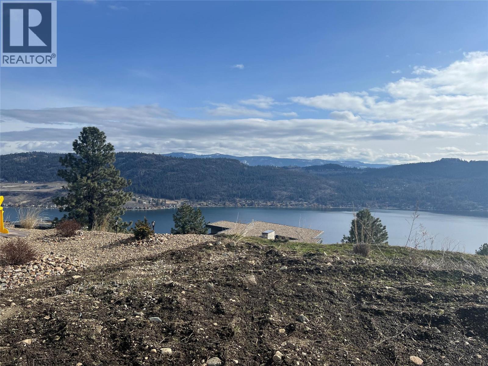 8916 Hampshire Crescent, Vernon, British Columbia  V1H 2K9 - Photo 11 - 10385408