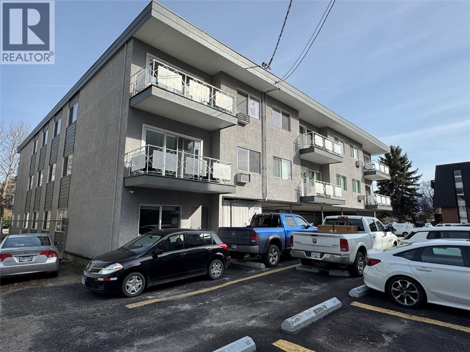 1880 Pandosy Street, Kelowna, British Columbia  V1Y 1R4 - Photo 4 - 10386324