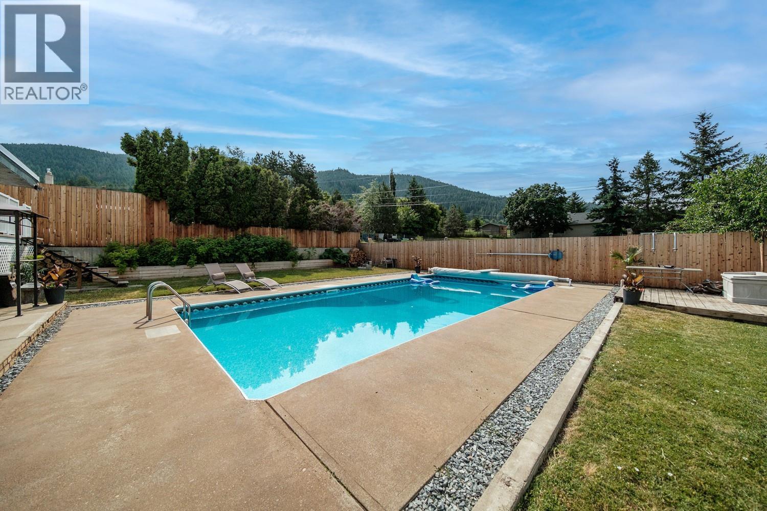 5168 Haynes Road, Vernon, British Columbia  V1B 3J6 - Photo 27 - 10386211