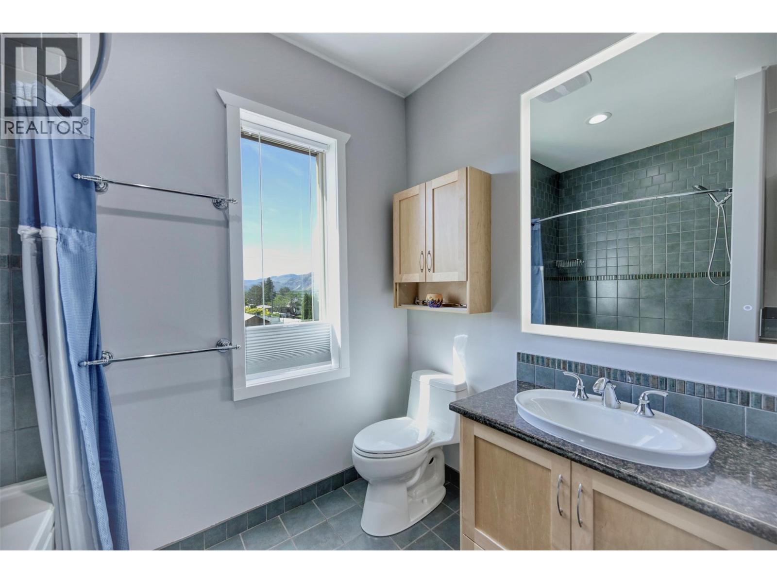 3602 33rd Street, Osoyoos, British Columbia  V0H 1V6 - Photo 14 - 10385469
