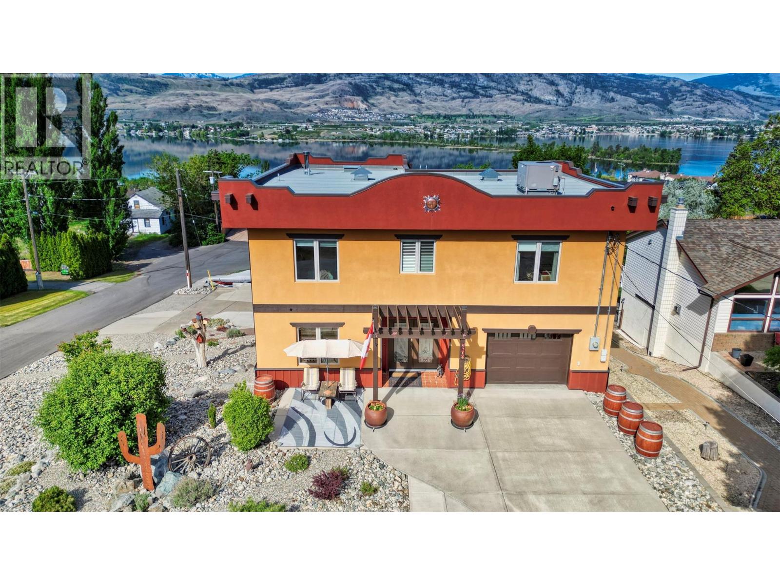 3602 33rd Street, Osoyoos, British Columbia  V0H 1V6 - Photo 2 - 10385469