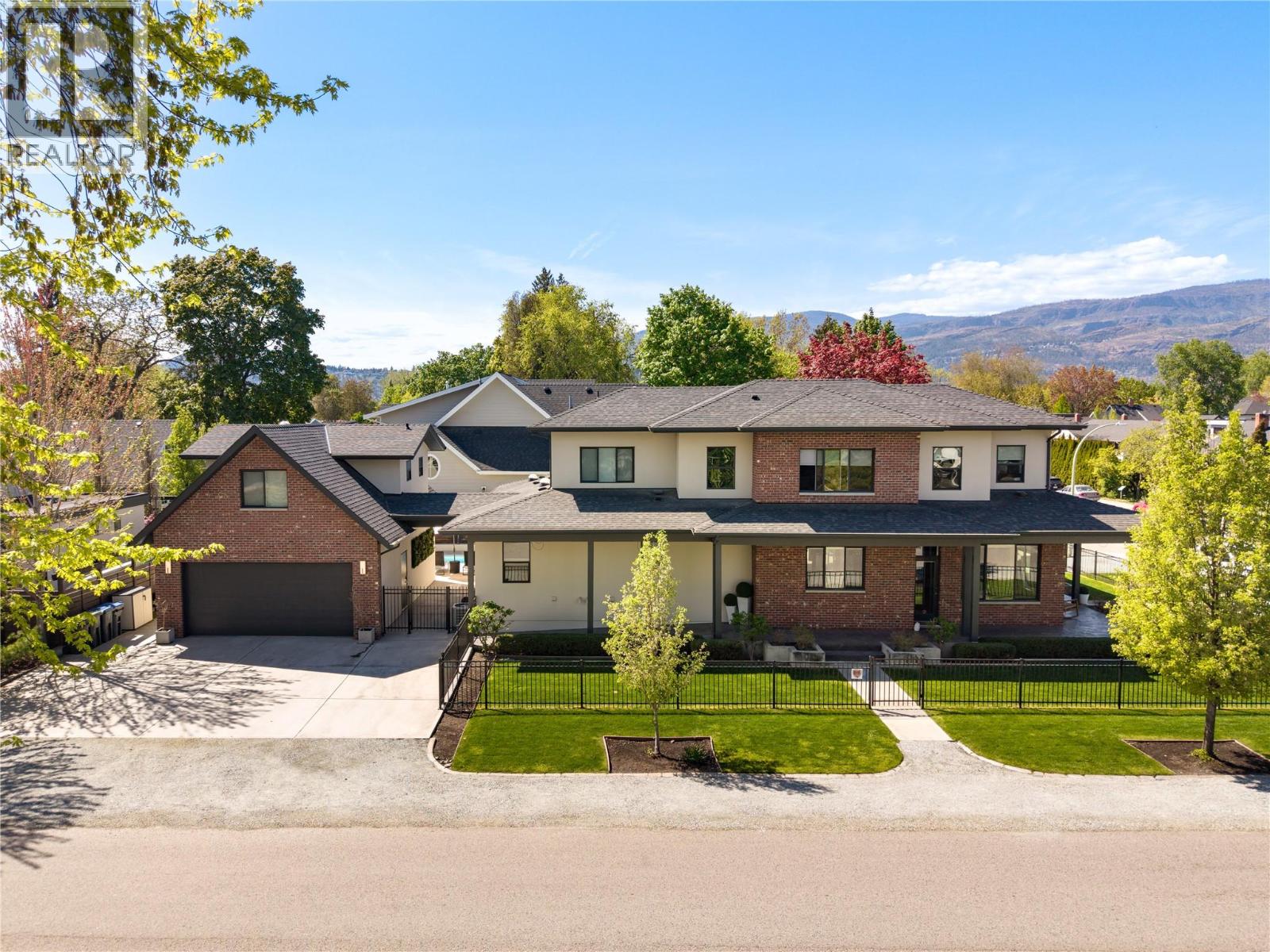 385 Cadder Avenue, kelowna, British Columbia