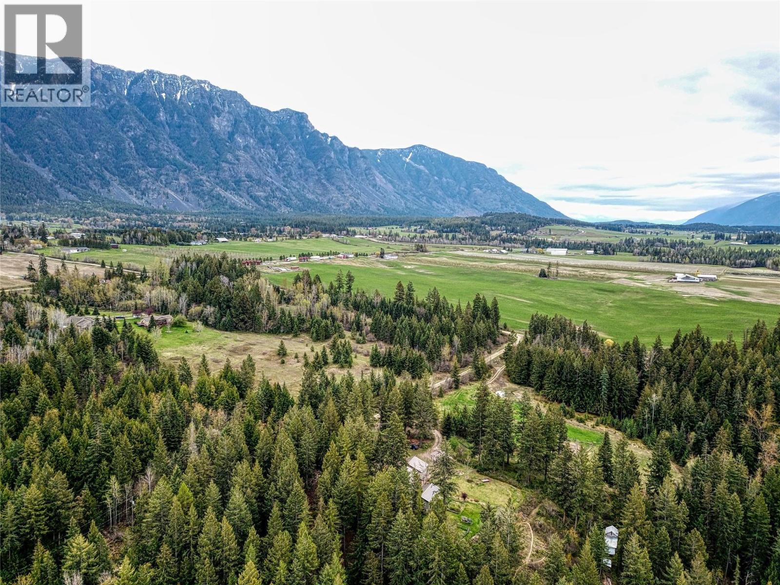 4039 Zapp Road, Canyon, British Columbia  V0B 1C1 - Photo 32 - 10384095