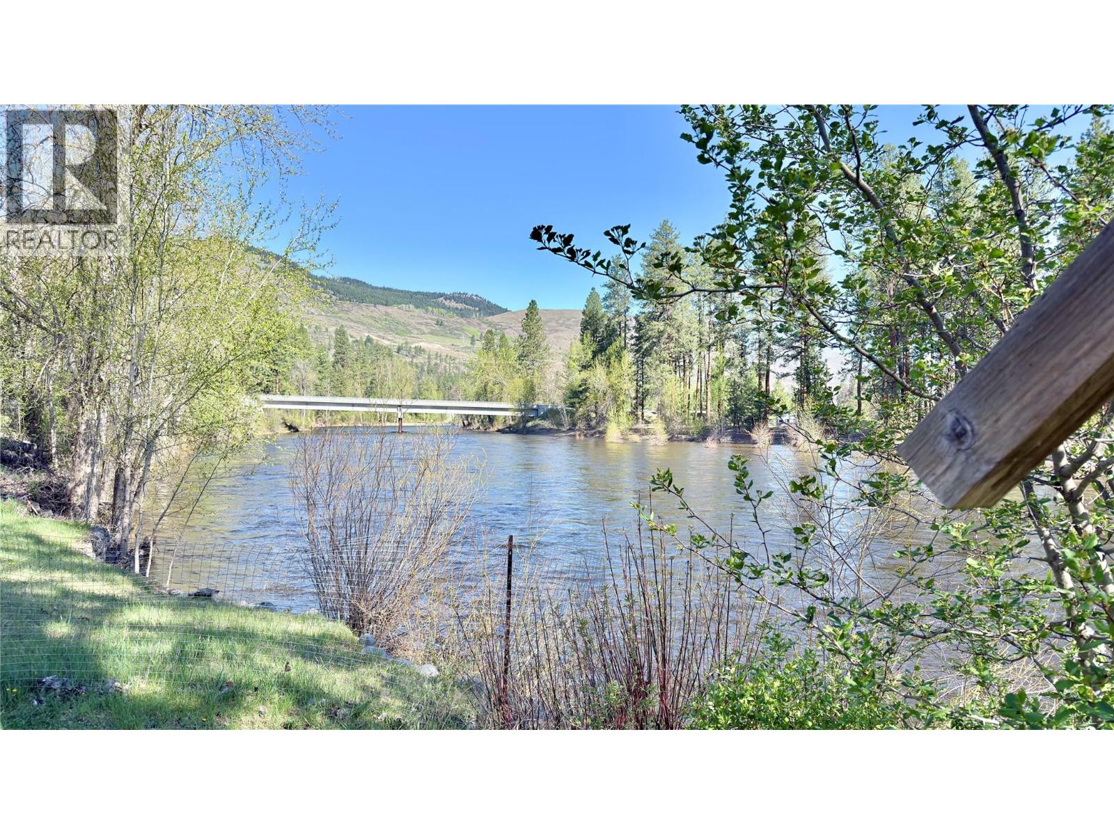 1606 33 Highway, Rock Creek, British Columbia  V0H 1Y0 - Photo 33 - 10385871